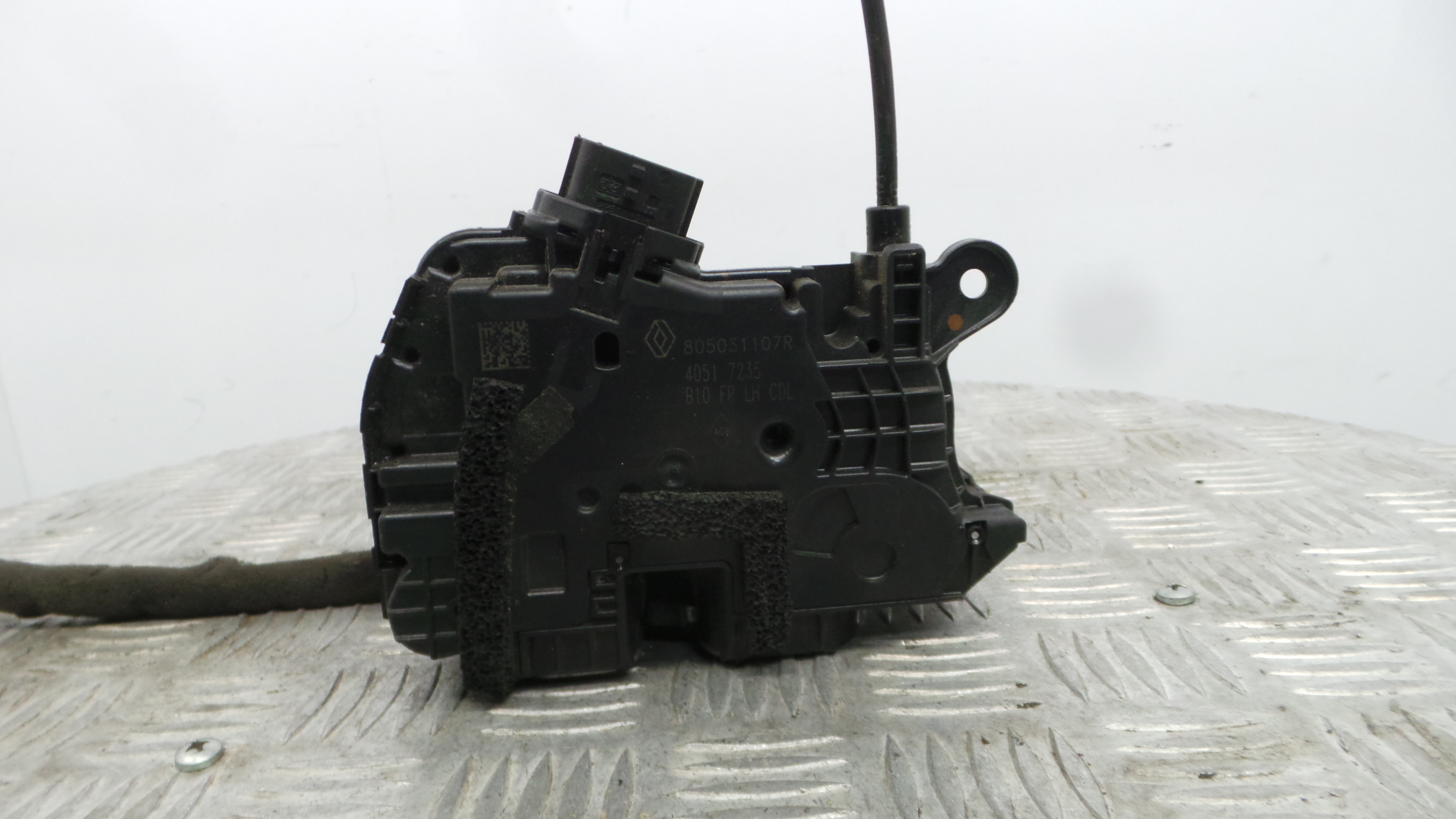 Fecho da Porta Frente Esq 805031107R - RENAULT ZOE (BFM_)-37065260