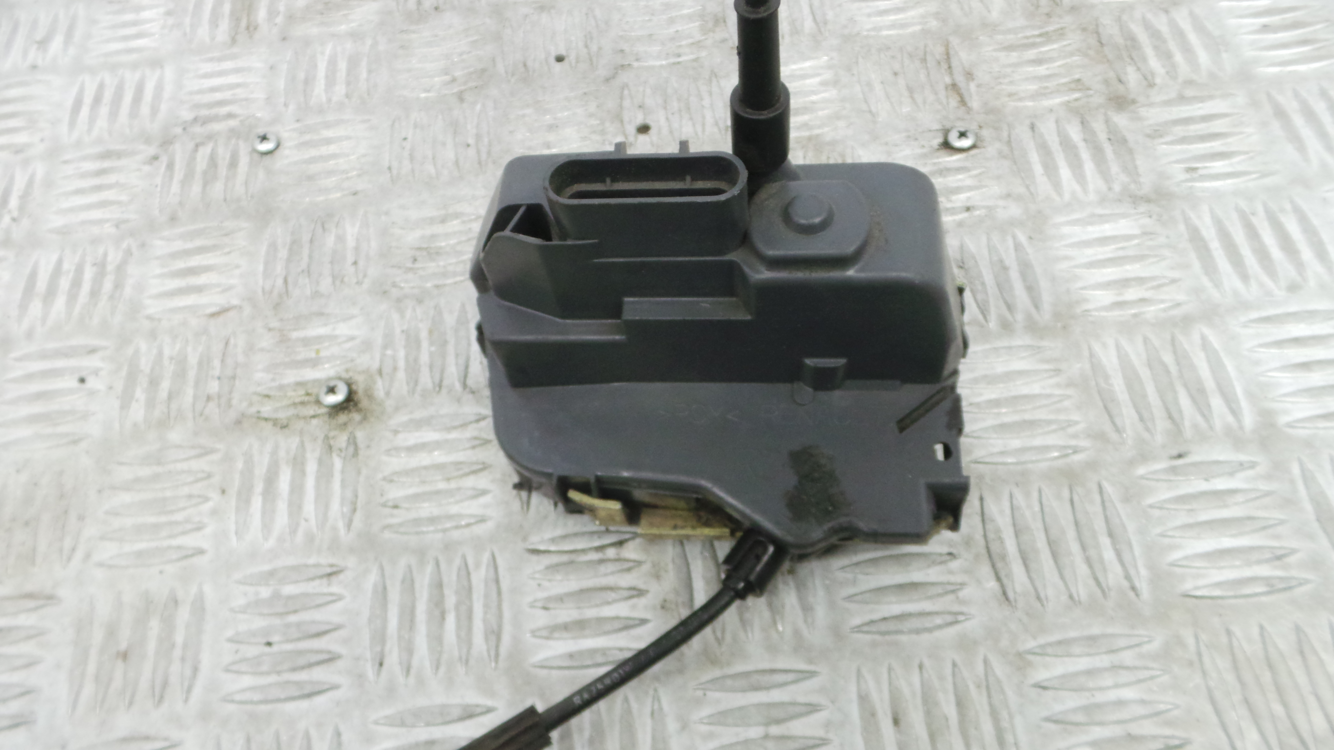 Fecho da Porta Trás Dto 8200119332 - RENAULT SCÉNIC II (JM0/1_)-37065273