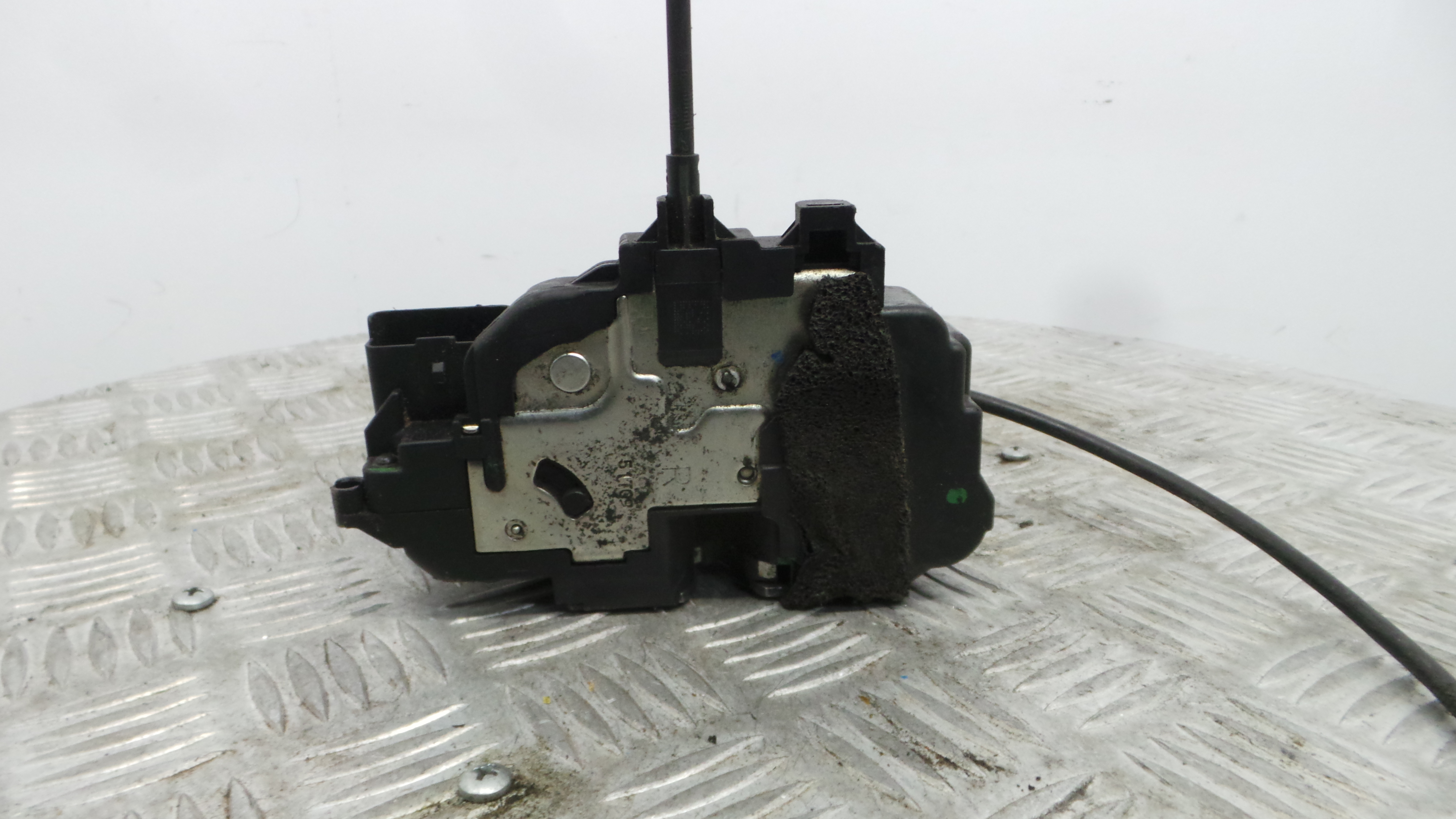 Fecho da Porta Trás Dto 825020499R - RENAULT MEGANE III Grandtour (KZ0/1)-37065586