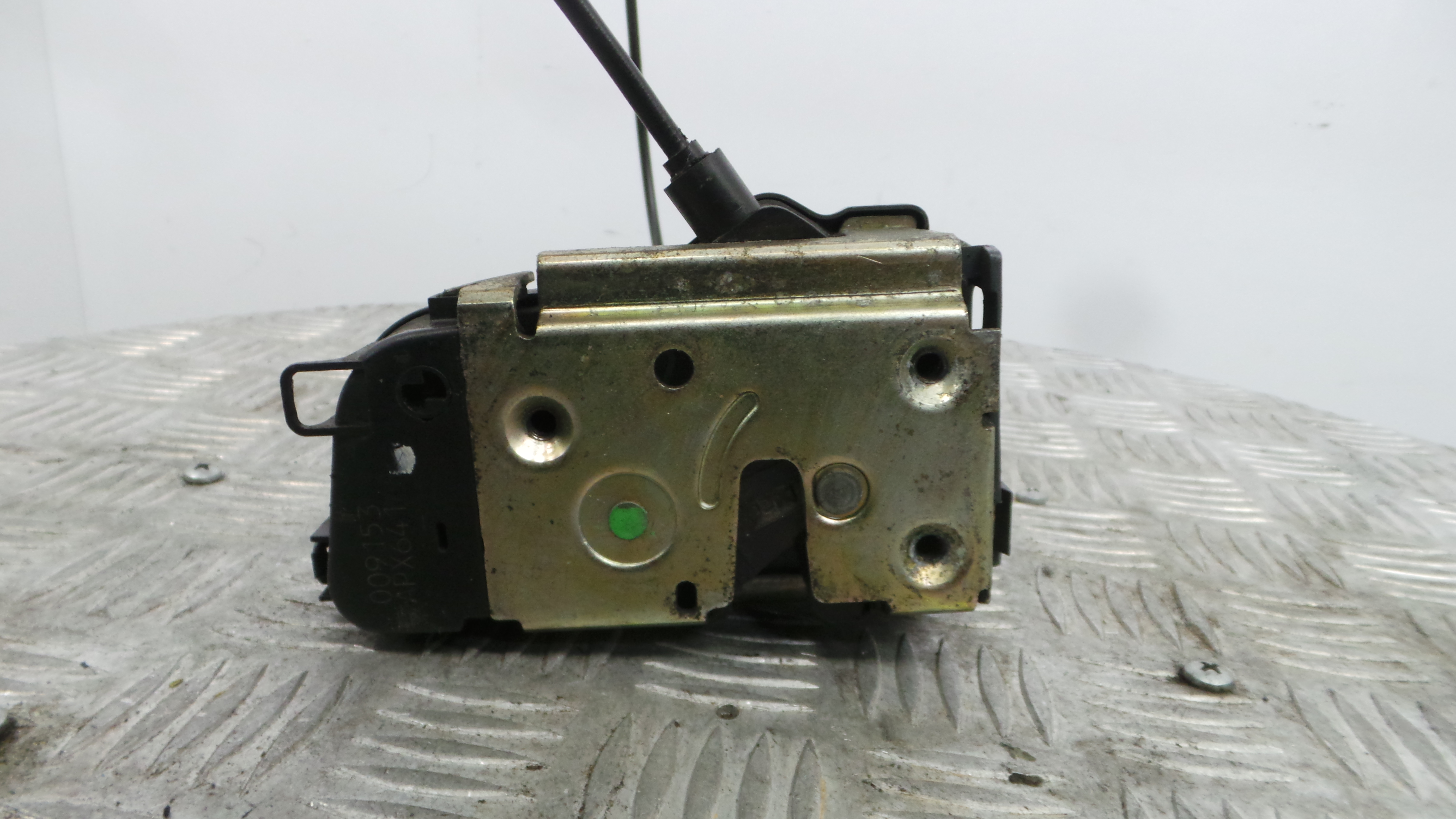 Fecho da Porta Trás Dto 8200000658 - RENAULT LAGUNA II (BG0/1_)-37065589