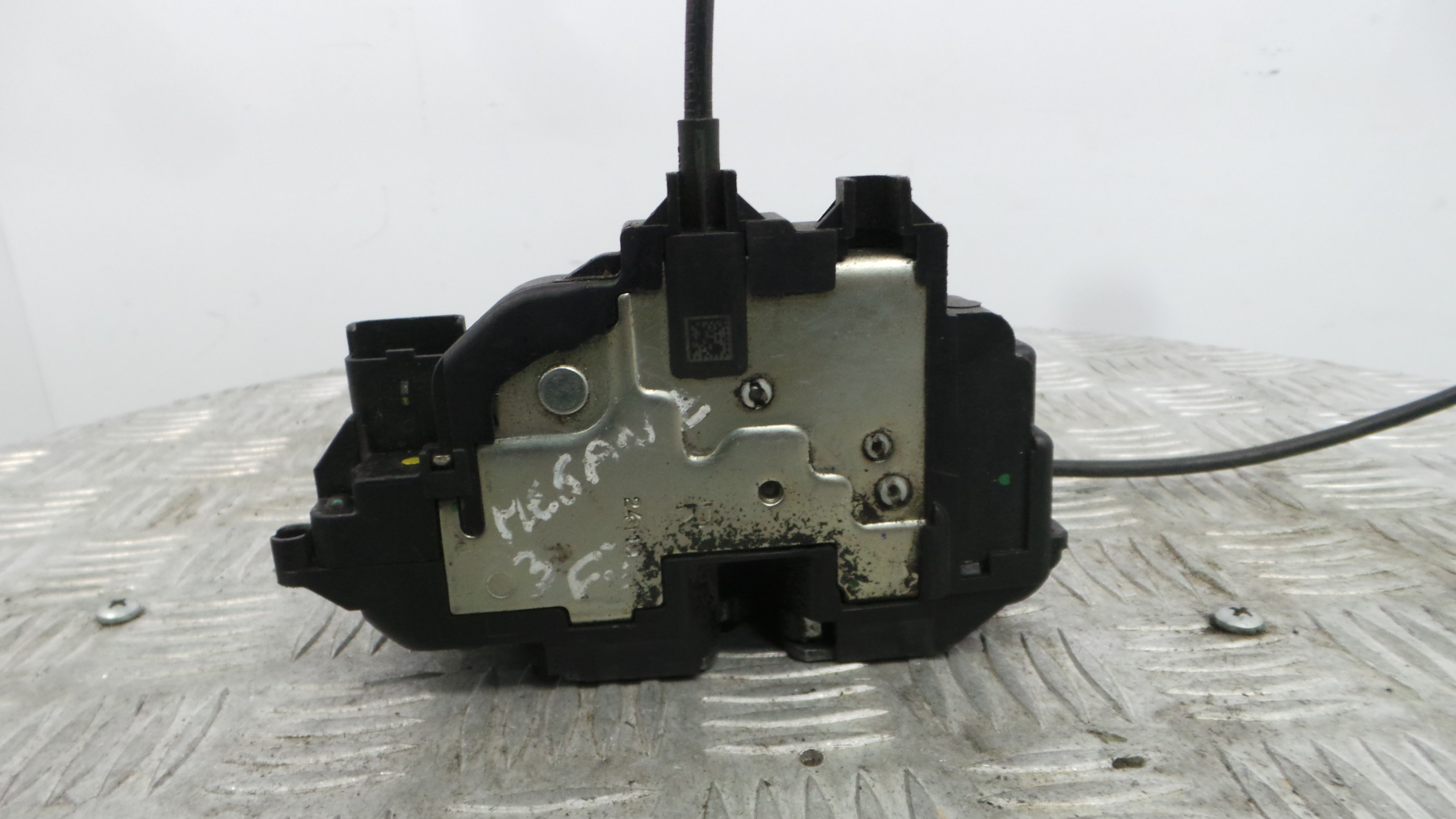 Fecho da Porta Frente Dto 805020001R - RENAULT MEGANE III Hatchback (BZ0/1_, B3_)-37065626