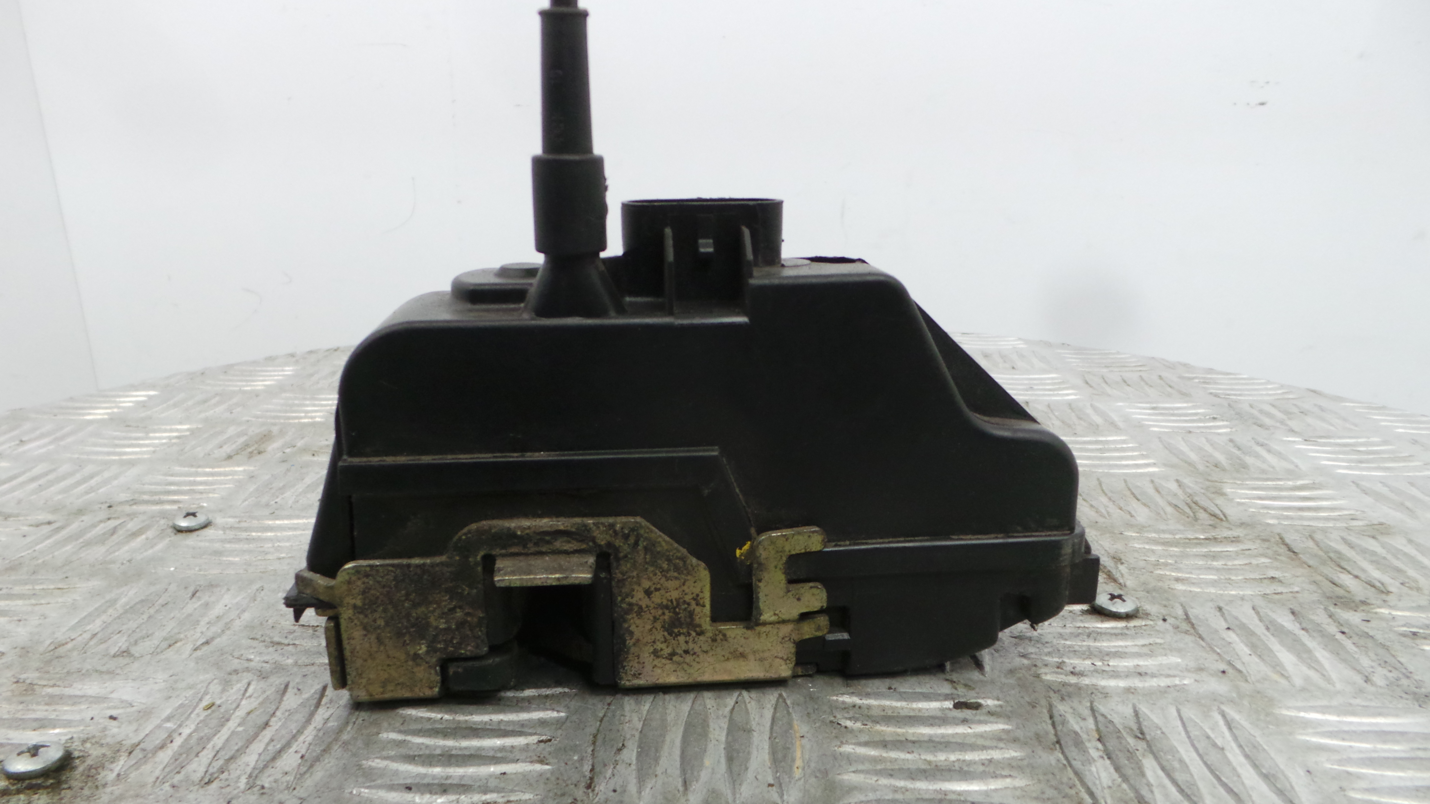 Fecho da Porta Frente Dto 8200009151 - RENAULT LAGUNA II (BG0/1_)-37065972