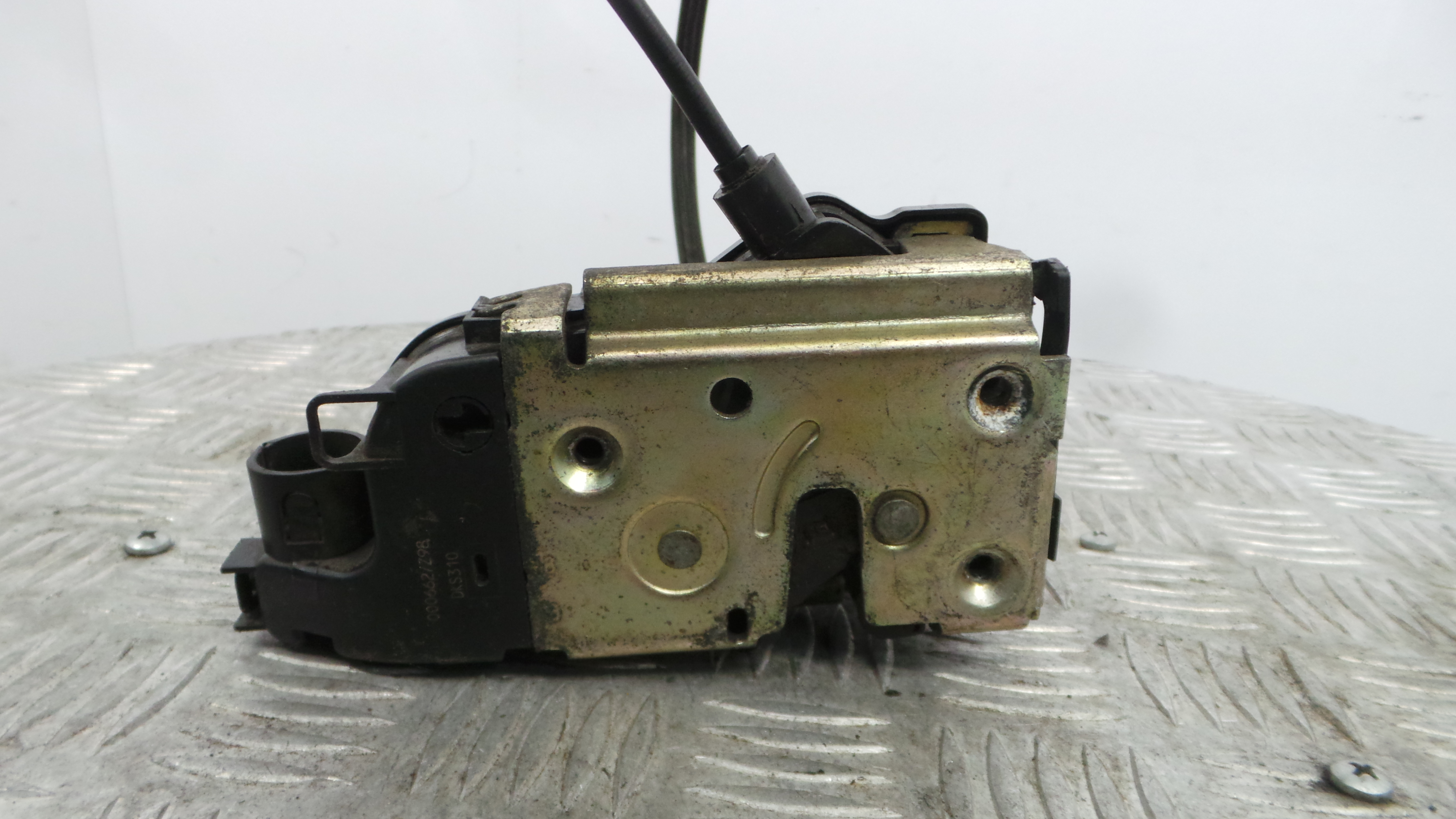 Fecho da Porta Frente Dto 8200009151 - RENAULT LAGUNA II (BG0/1_)-37065972