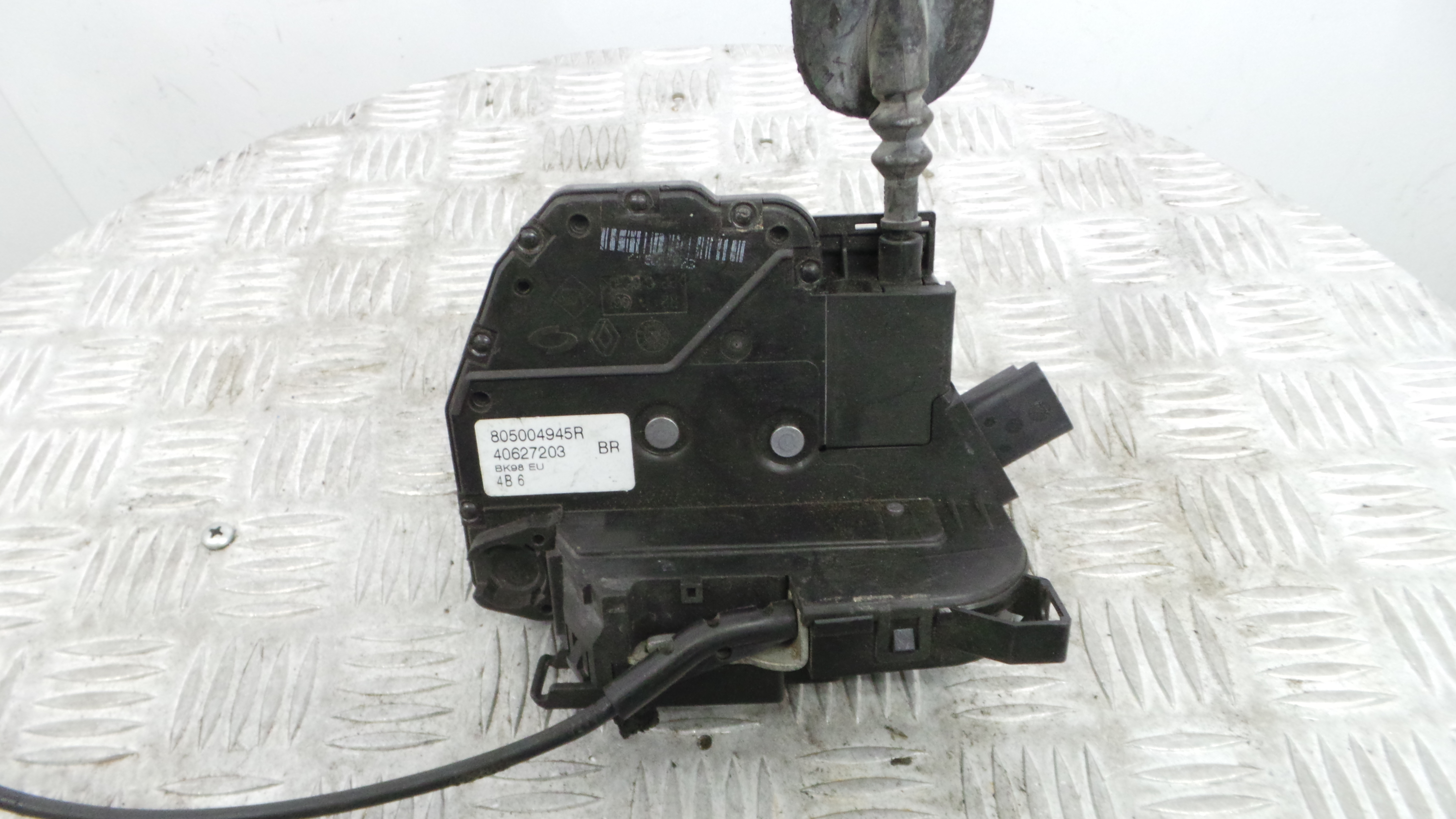 Fecho da Porta Frente Dto 805004945R - RENAULT CLIO IV (BH_)-37065975