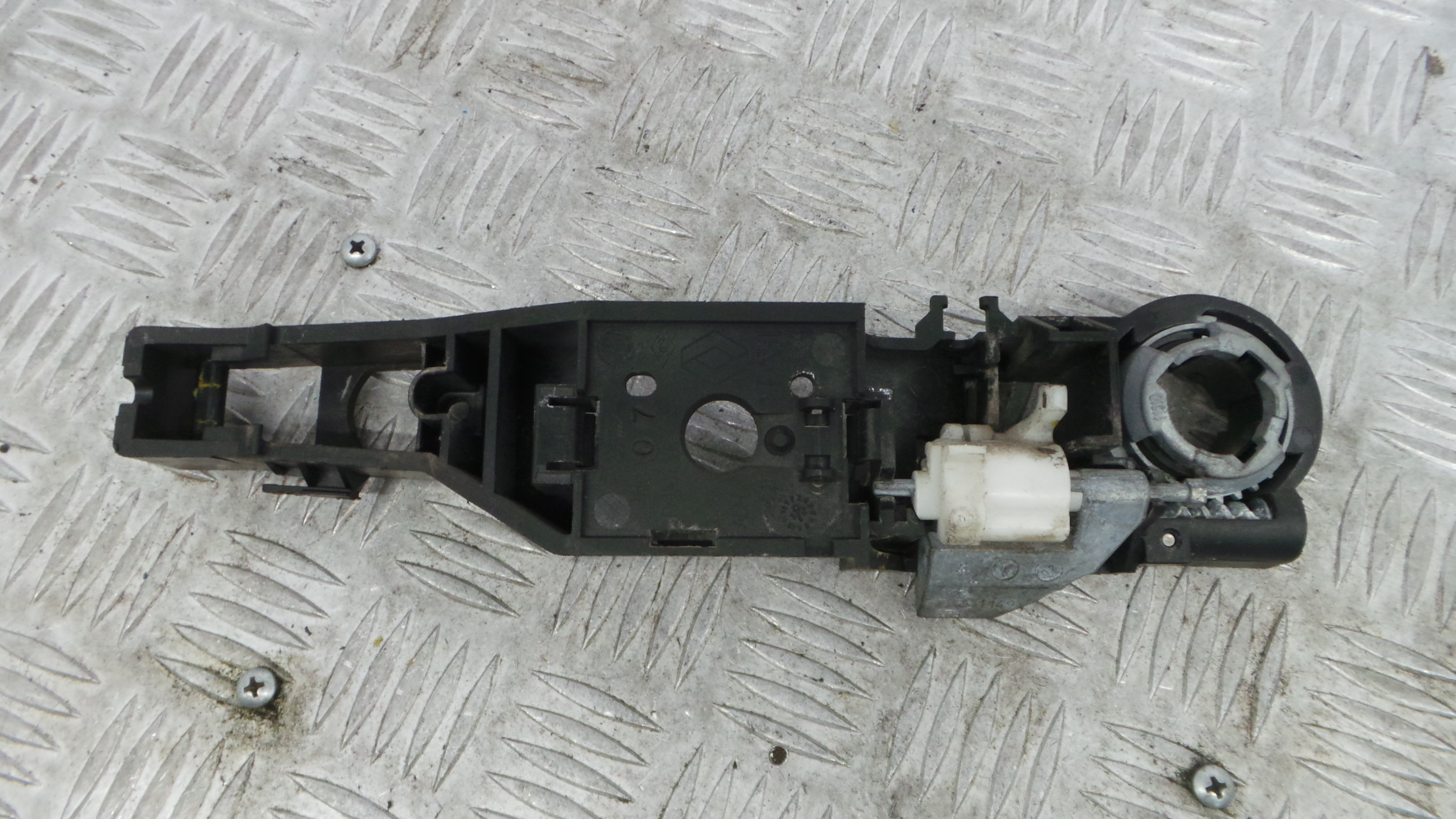 Puxador Exterior Frente Direita  8200226526 - RENAULT CLIO III (BR0/1, CR0/1)-37065988