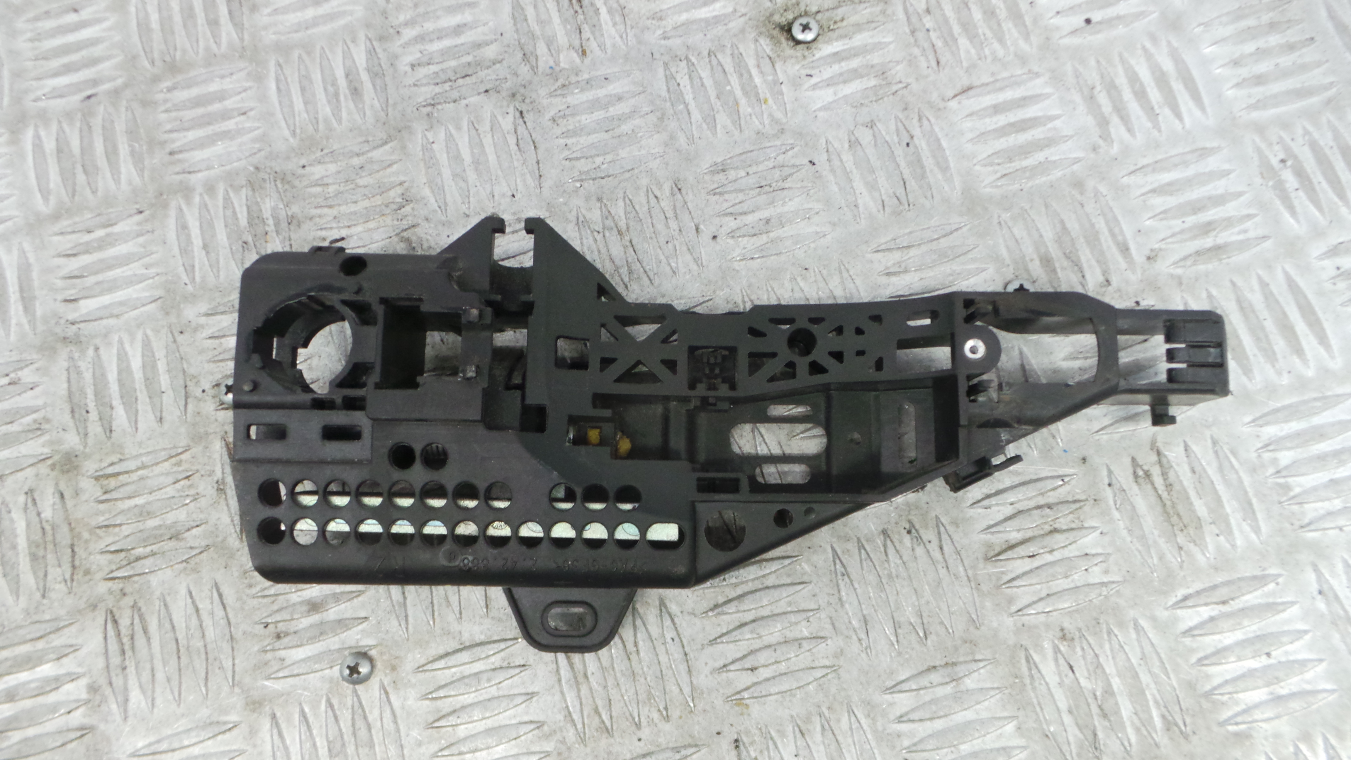 Puxador Exterior Frente Direita  806068456R - RENAULT CLIO IV (BH_)-37066033