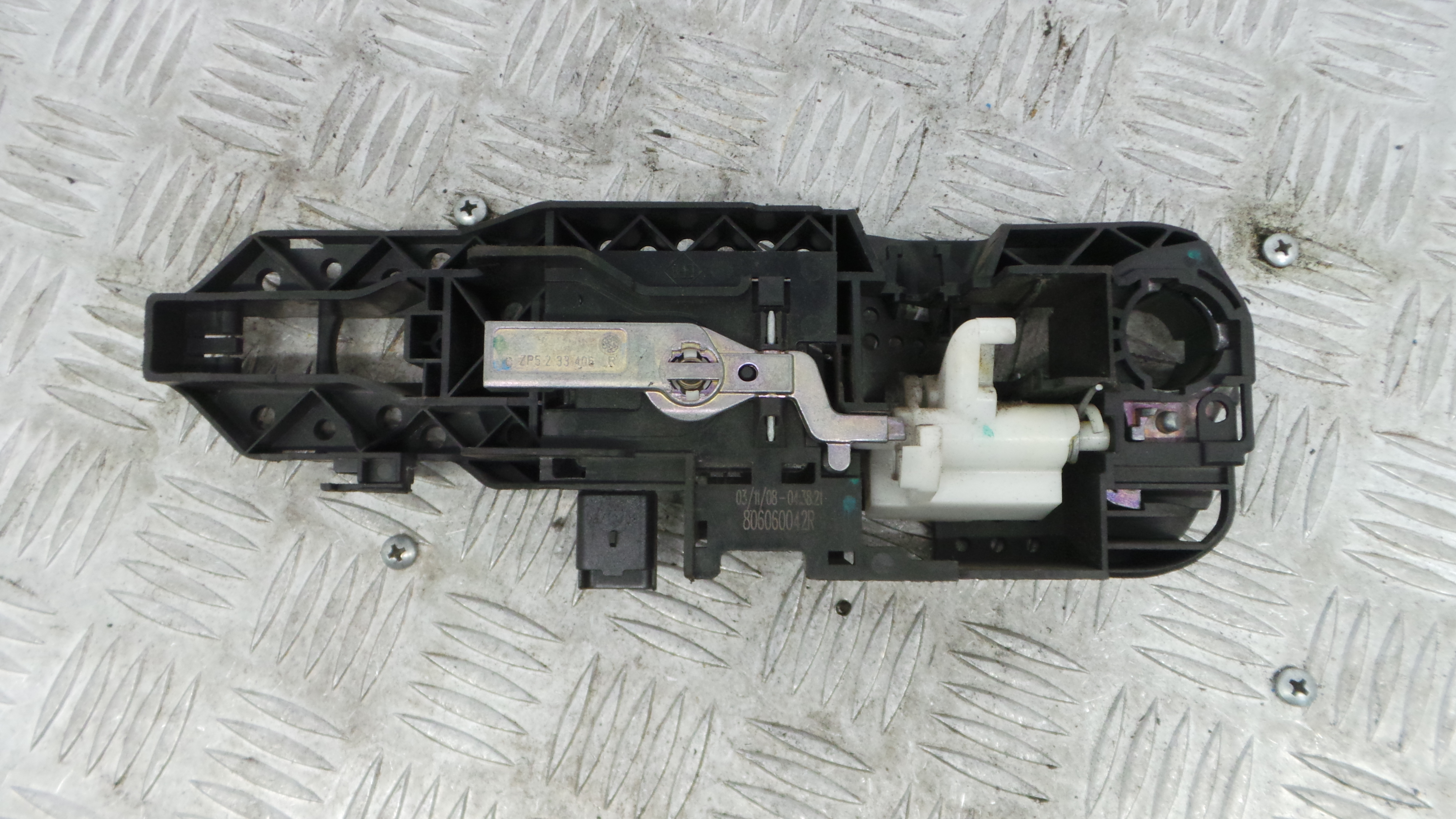 Puxador Exterior Frente Direita 806060042R - RENAULT MEGANE III Hatchback (BZ0/1_, B3_)-37066050