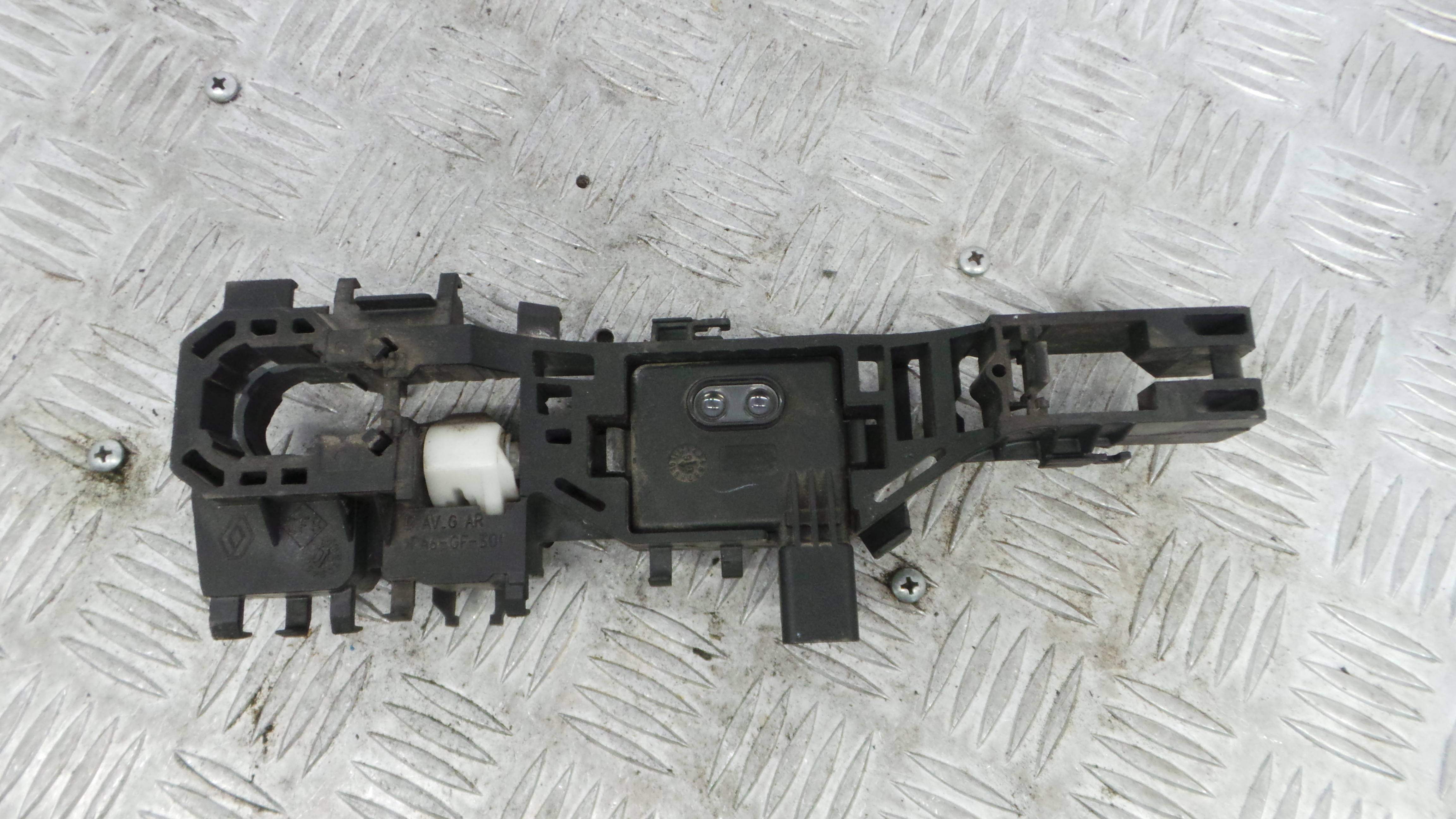 Puxador Exterior Frente Direita  8200388111 - RENAULT MEGANE II (BM0/1_, CM0/1_)-37066064