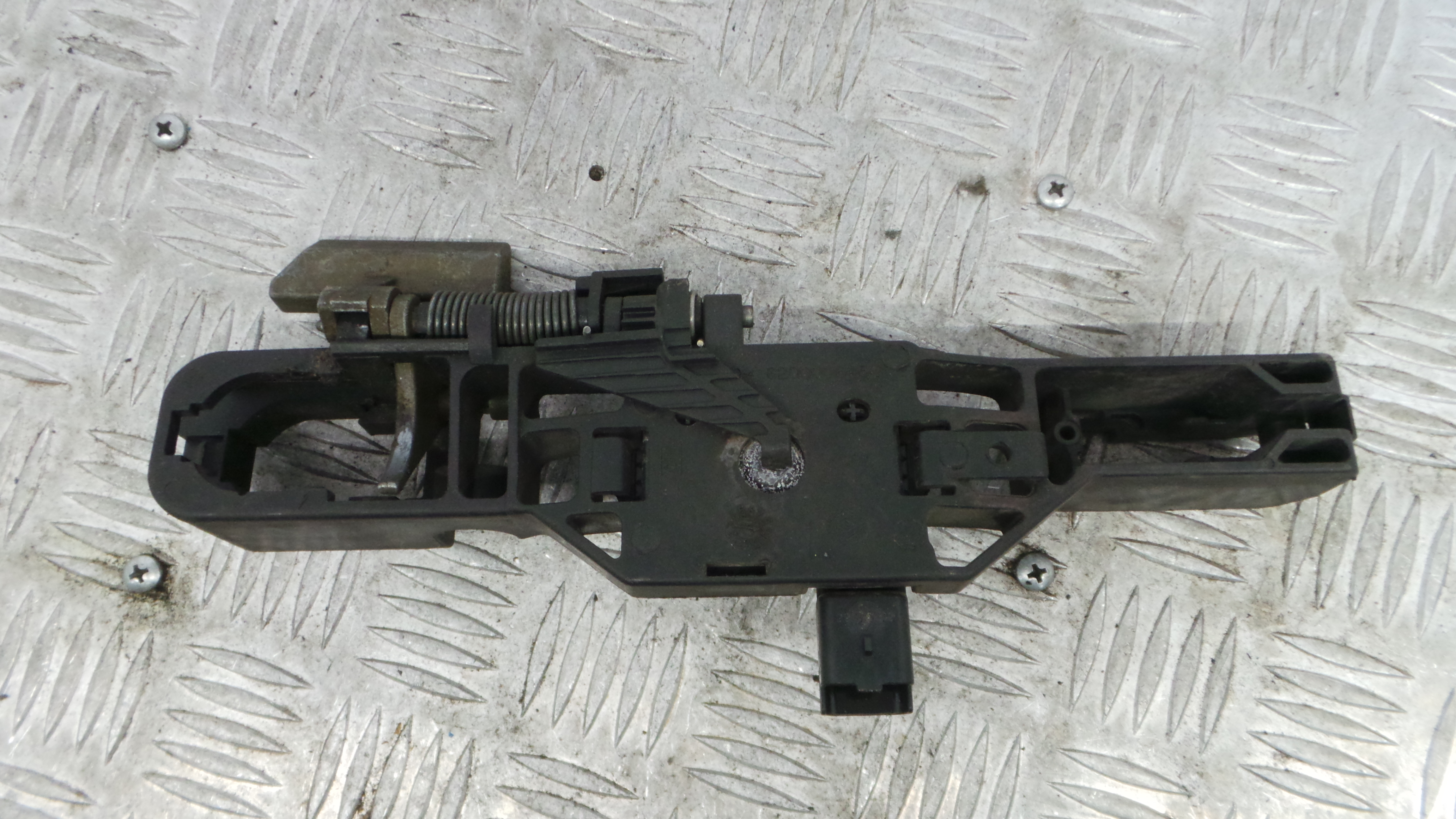 Puxador Exterior Trás esquerdo 8200008430 - RENAULT LAGUNA II (BG0/1_)-37066086