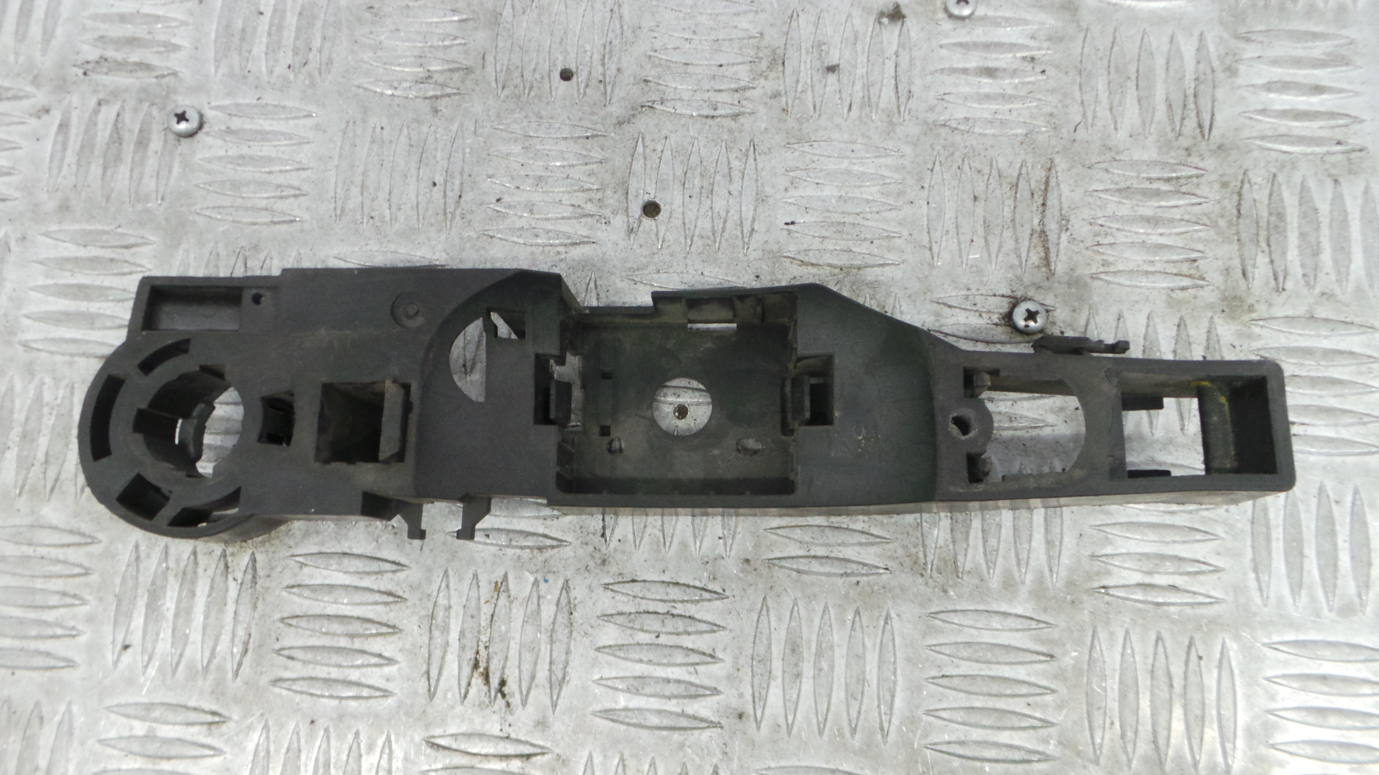 Puxador Exterior Frente Esquerdo 8200226524 - RENAULT CLIO III (BR0/1, CR0/1)-37066121