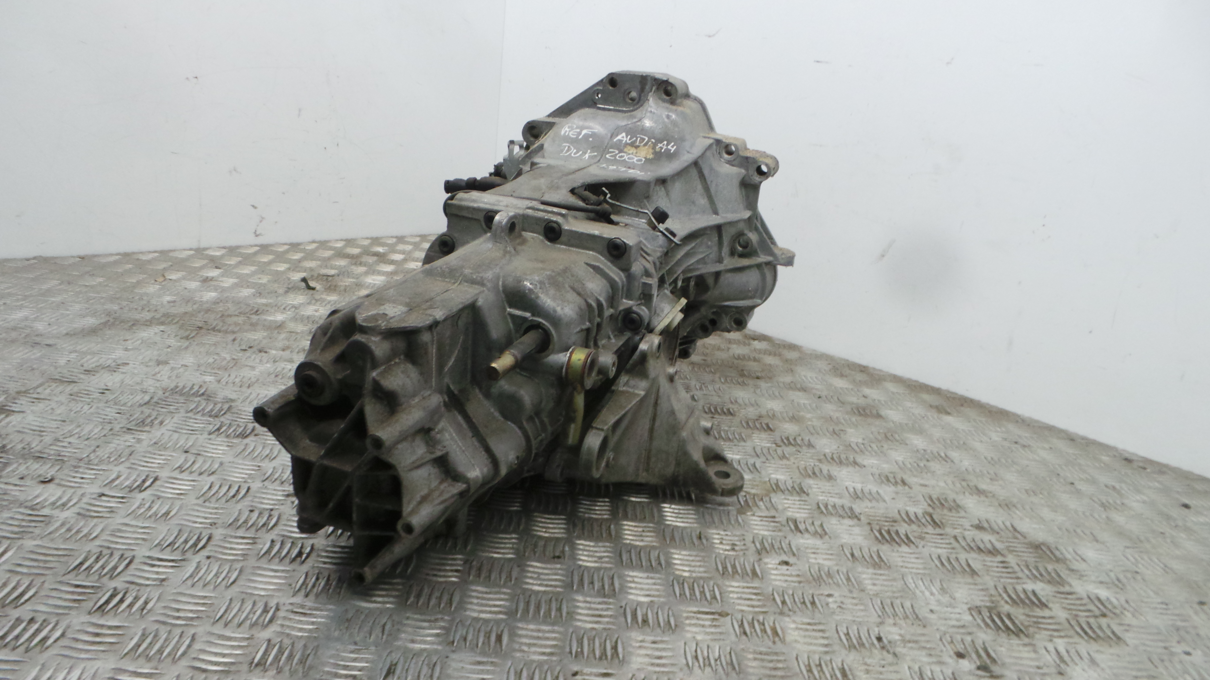 Caixa Velocidades Manual DUK - AUDI A4 B6 (8E2)-37068382