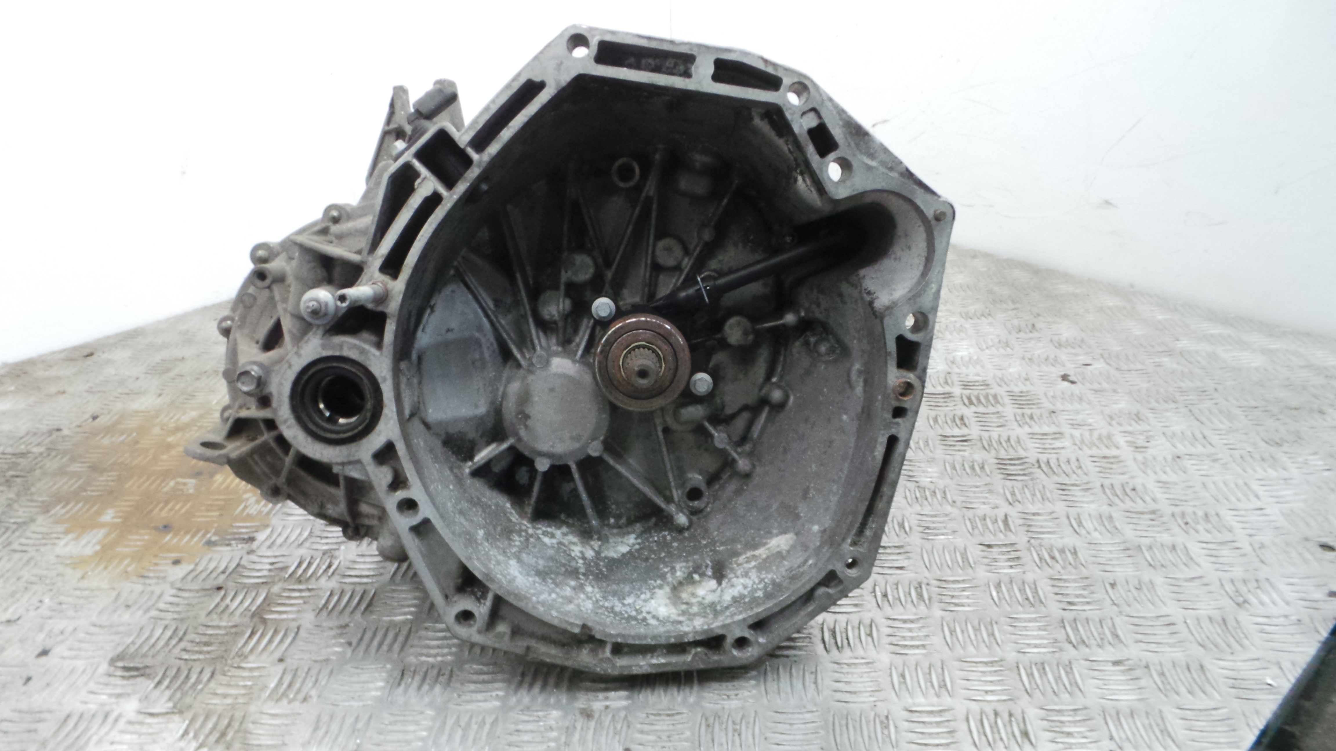 Caixa Velocidades Manual TL4610 - RENAULT MEGANE III Hatchback (BZ0/1_, B3_)-37068427