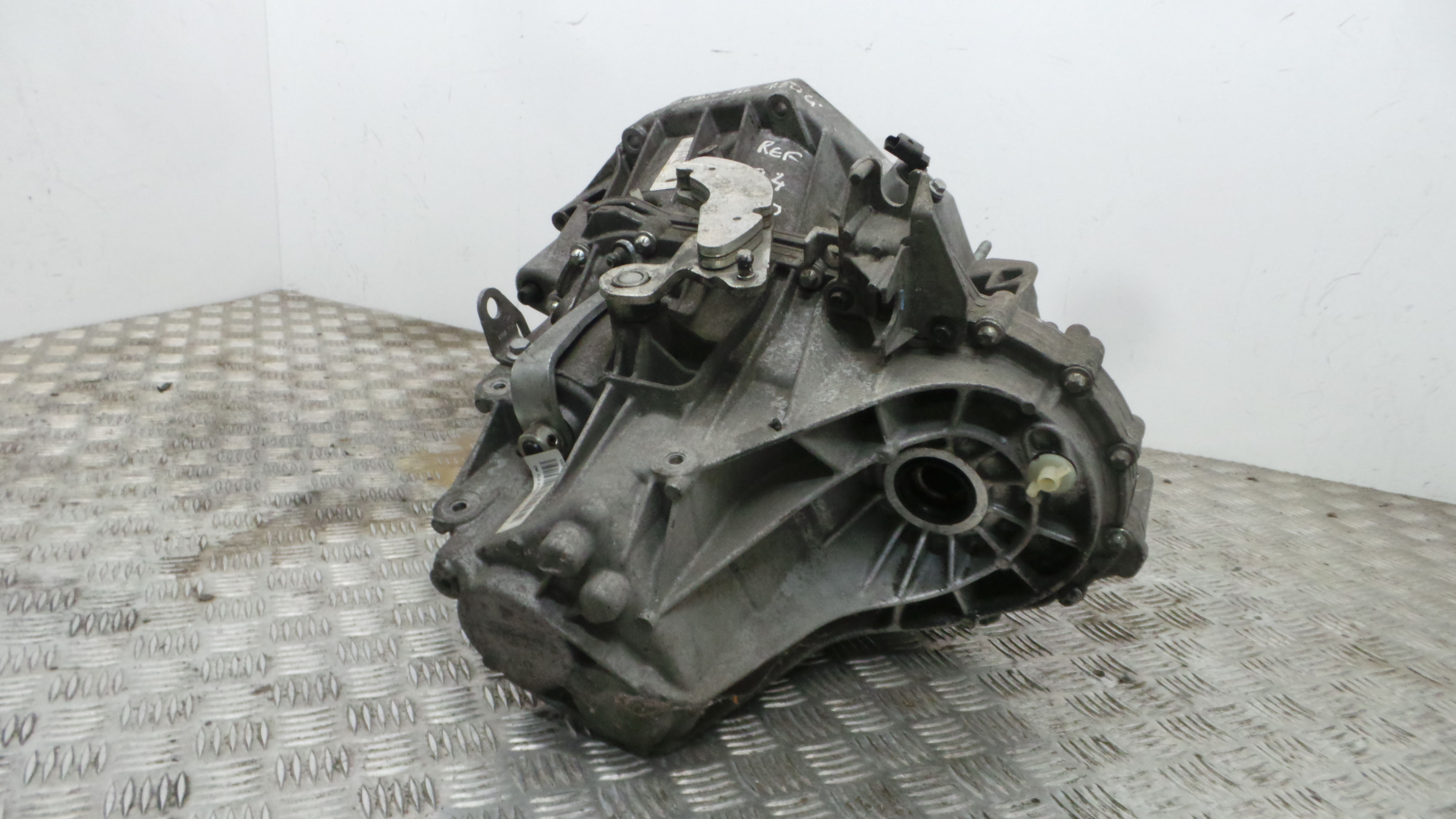 Caixa Velocidades Manual TL4610 - RENAULT MEGANE III Hatchback (BZ0/1_, B3_)-37068427