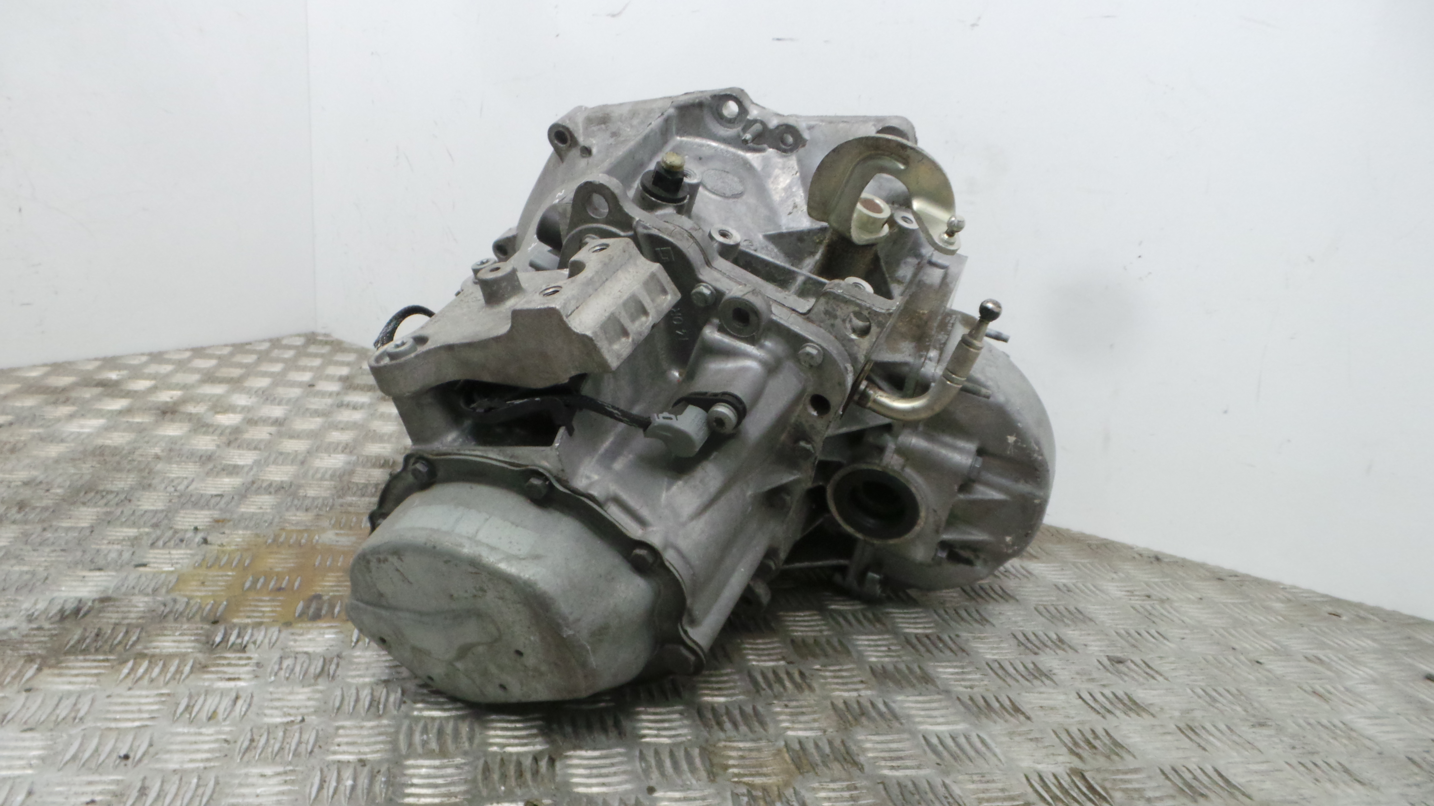 Caixa Velocidades Manual 20DP77 - PEUGEOT 208 I (CA_, CC_)-37068498