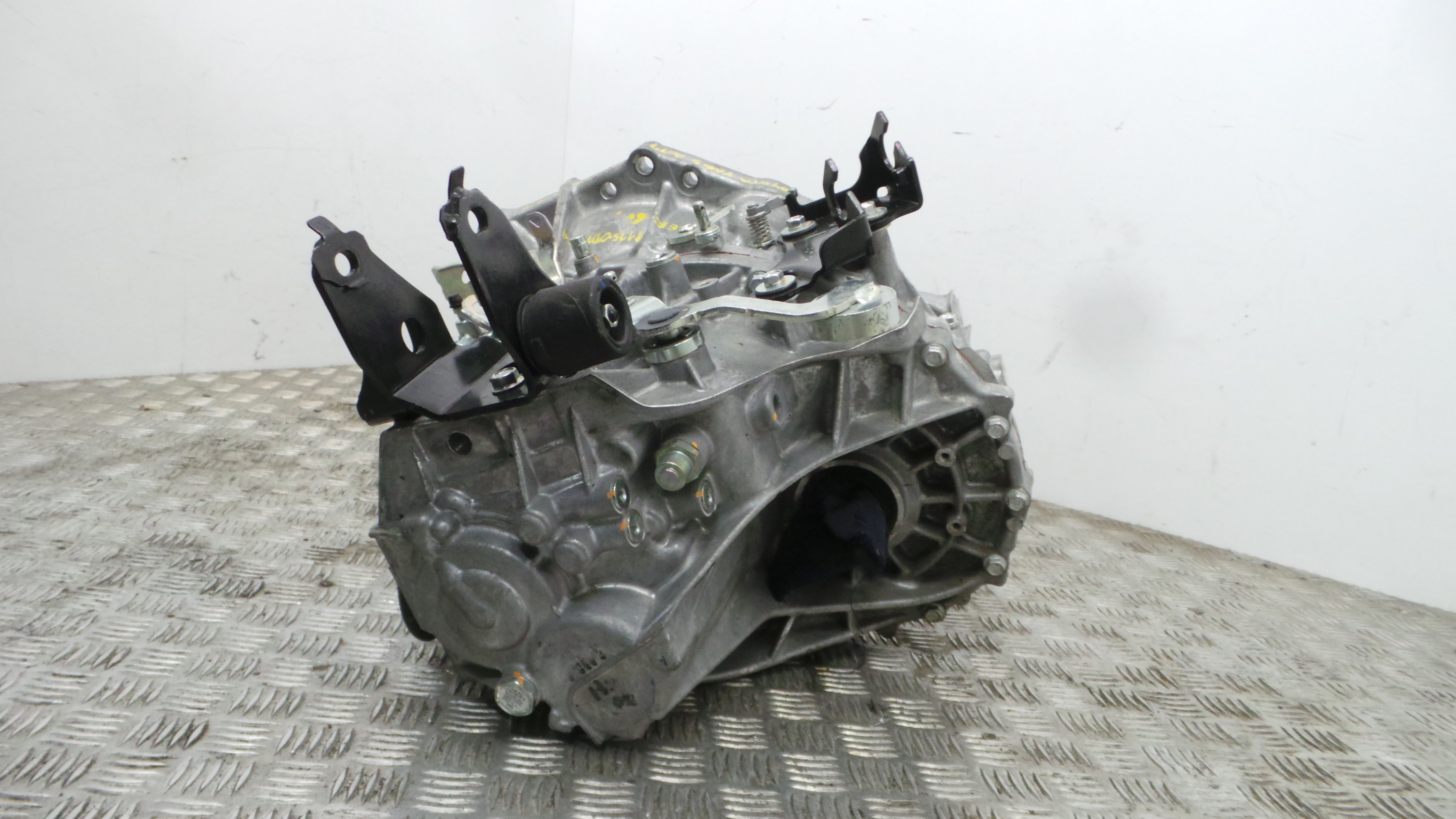 Caixa Velocidades Manual 31115-0D111-A - TOYOTA YARIS (_P13_), YARIS/VITZ (_P13_)-37068504