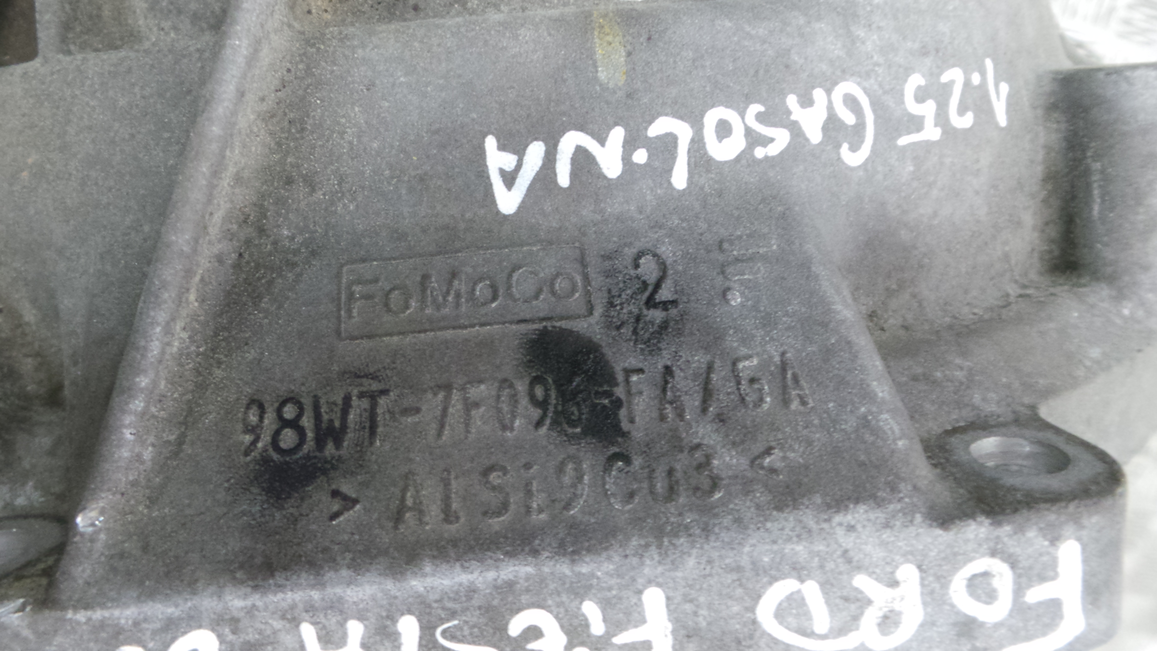 Caixa Velocidades Manual 8A6R-7002-CA - FORD FIESTA VI (CB1, CCN)-37069256