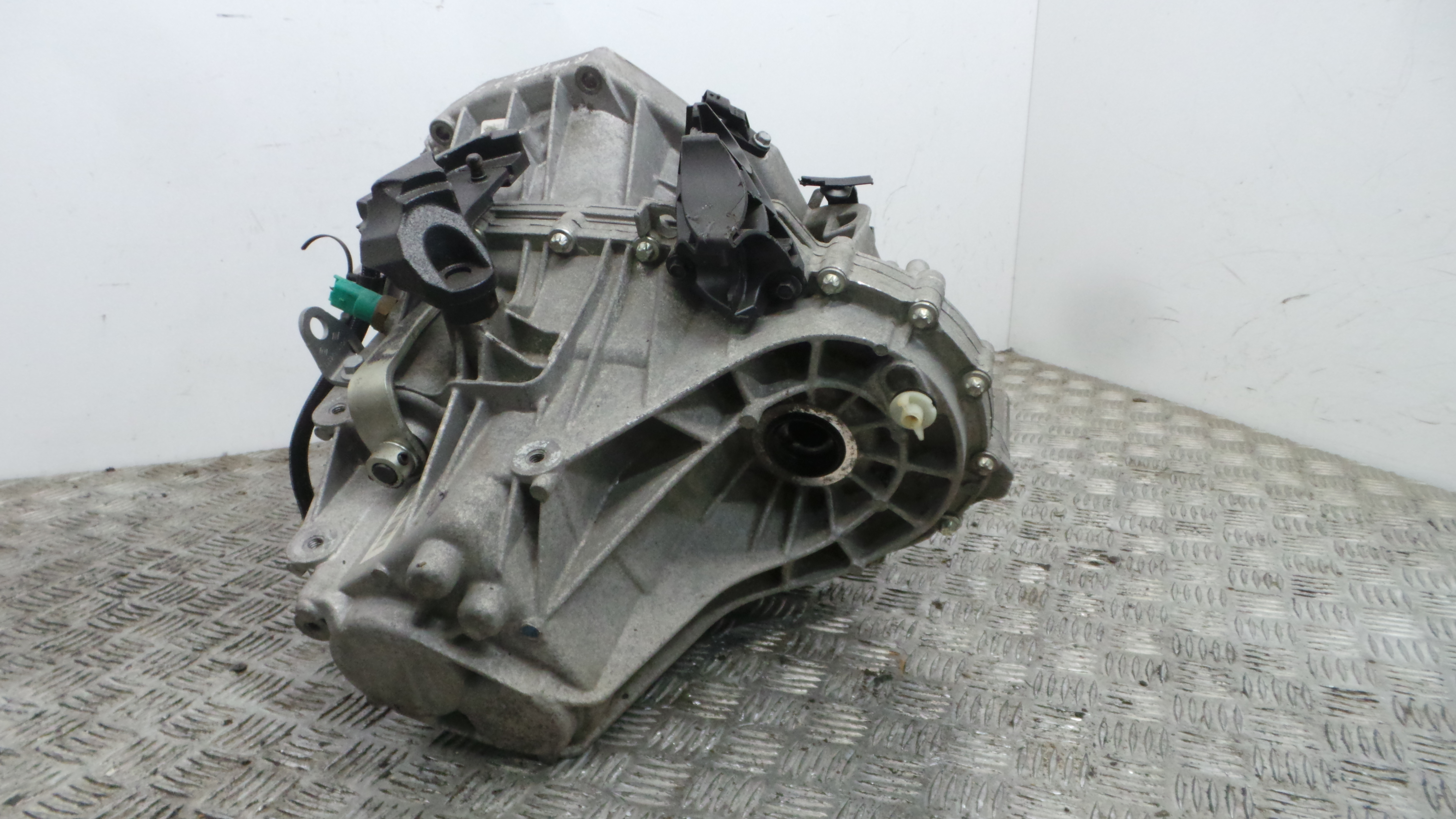 Caixa Velocidades Manual TL4610186 - RENAULT MEGANE III Hatchback (BZ0/1_, B3_)-37070317