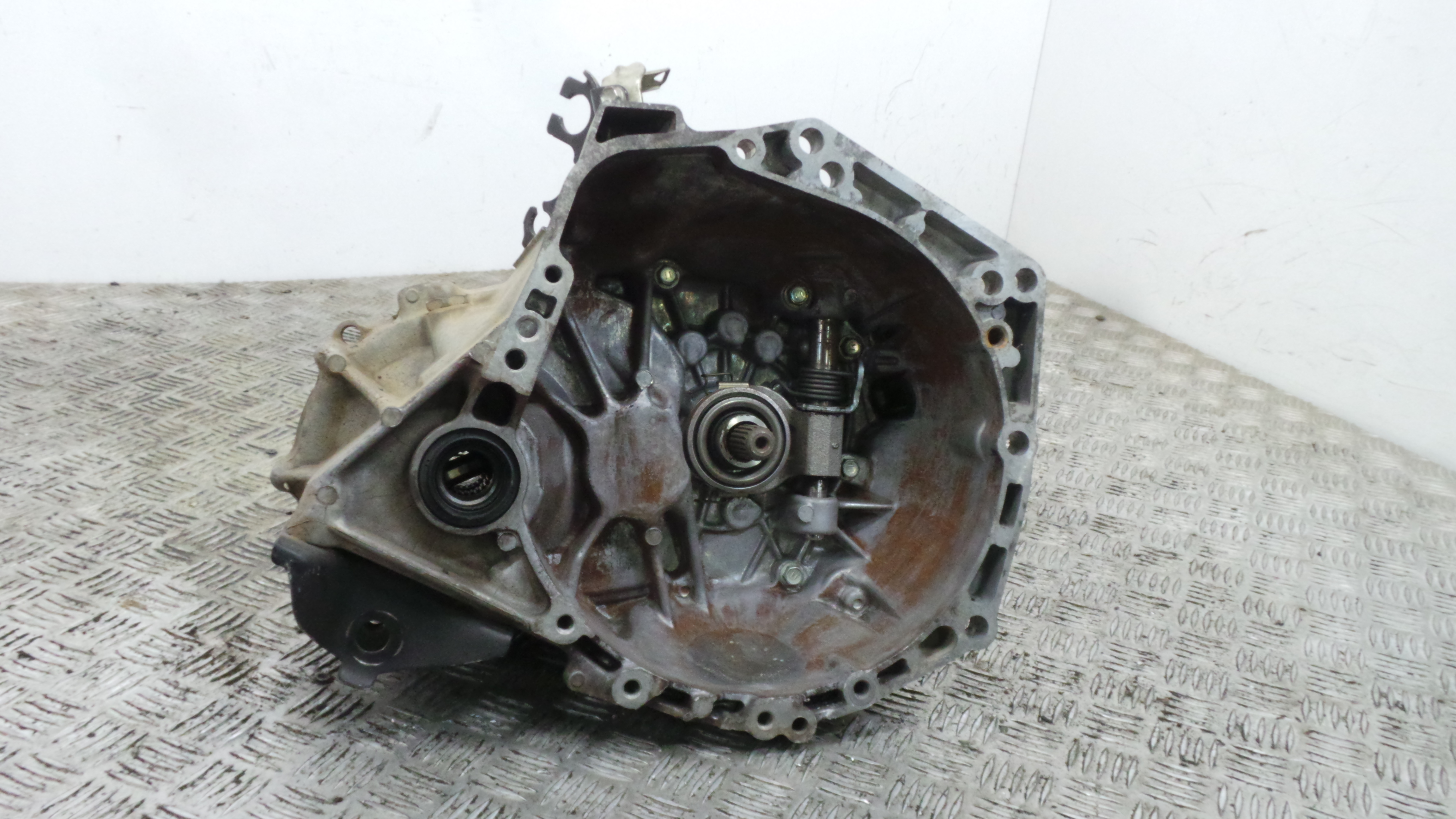 Caixa Velocidades Manual 20TT01 - PEUGEOT 107 (PM_, PN_)-37071471