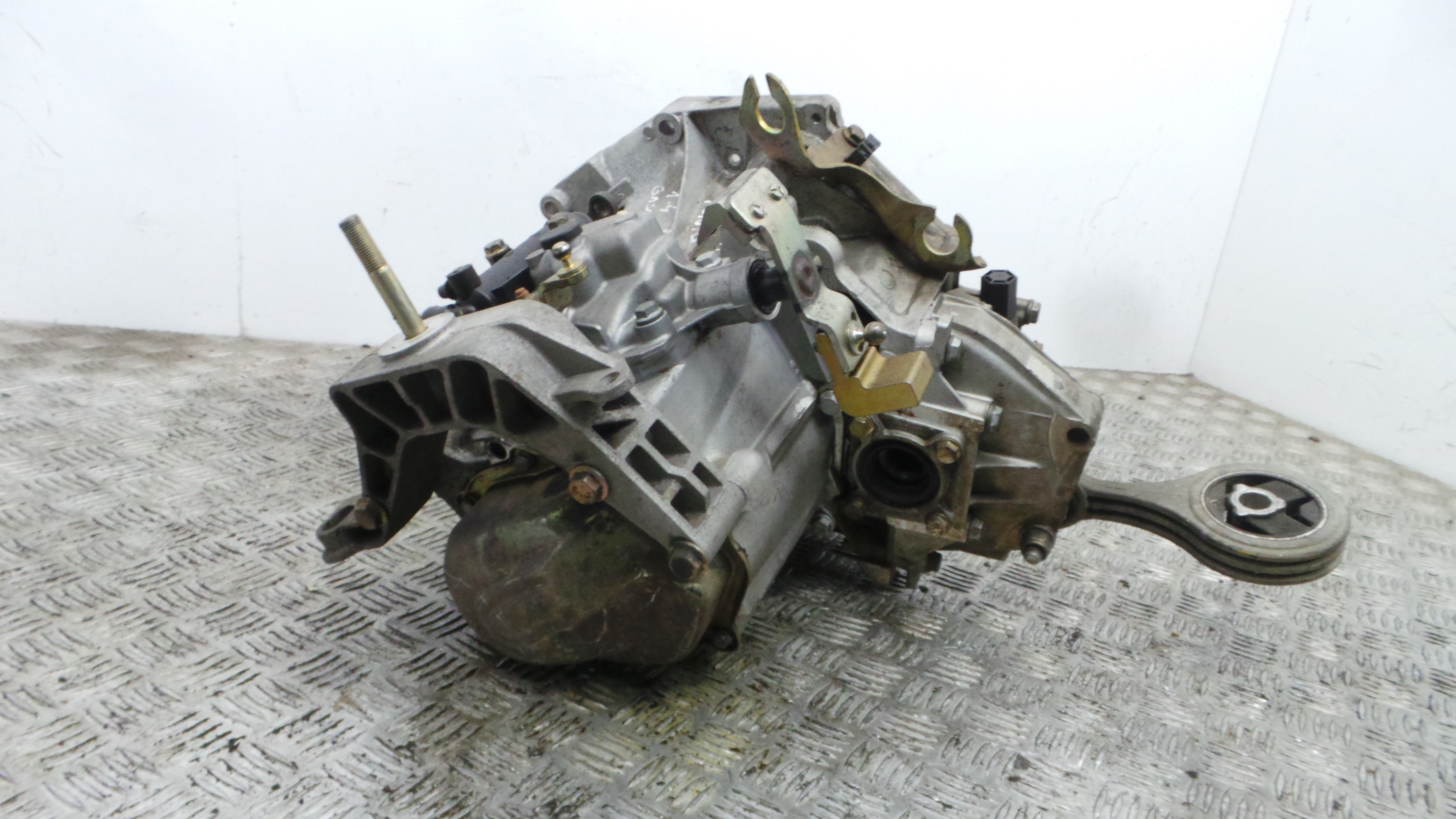 Caixa Velocidades Manual 735027911 - FIAT PUNTO (188_)-37071477