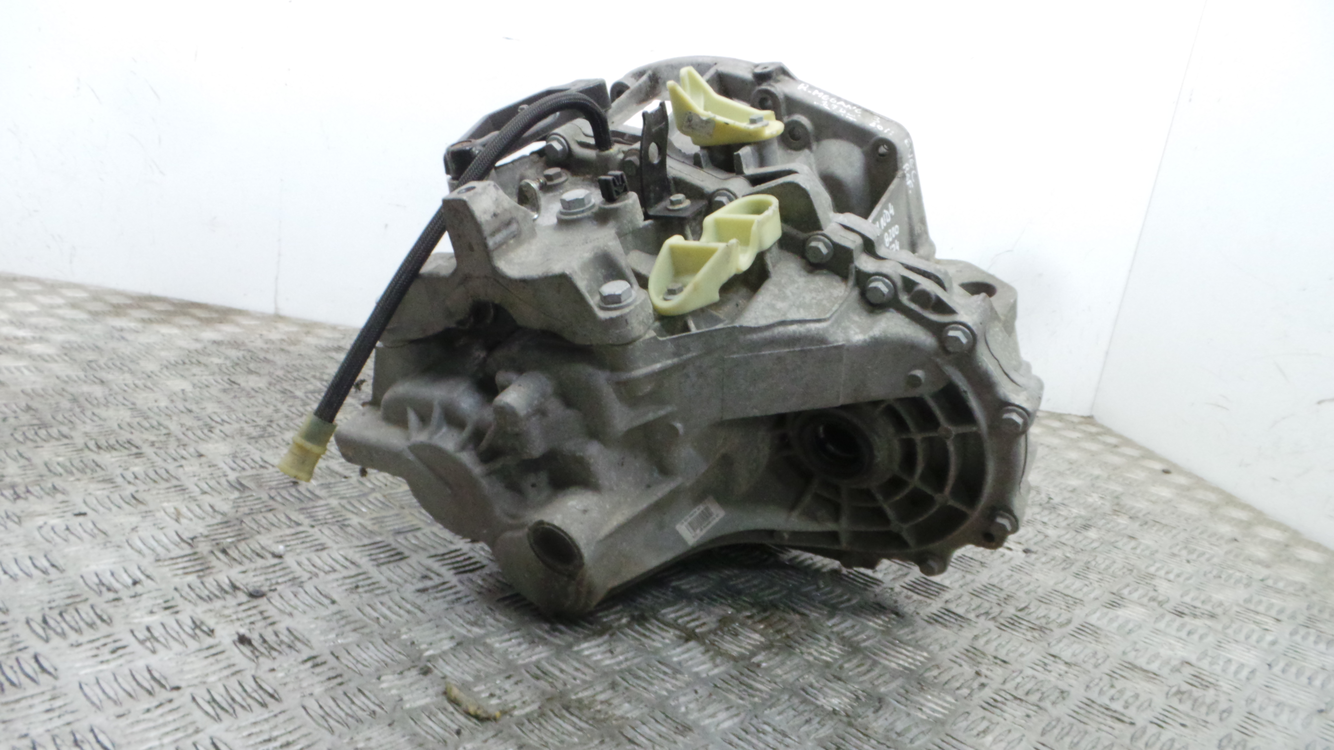 Caixa Velocidades Manual CMND40008200667174 - RENAULT MEGANE III Hatchback (BZ0/1_, B3_)-37071502