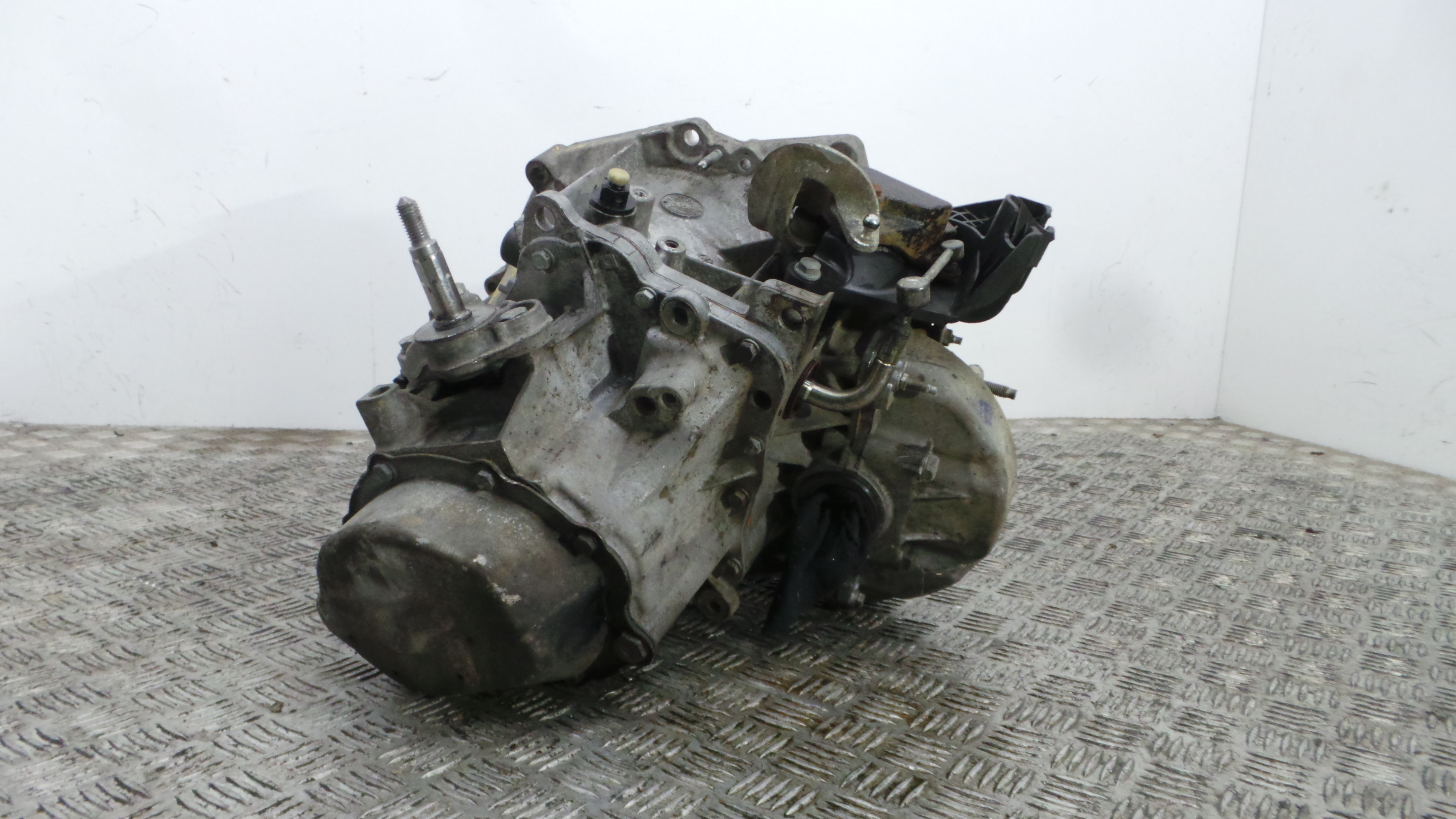 Caixa Velocidades Manual 20DP33 - PEUGEOT PARTNER Caixa/monovolume-37071796