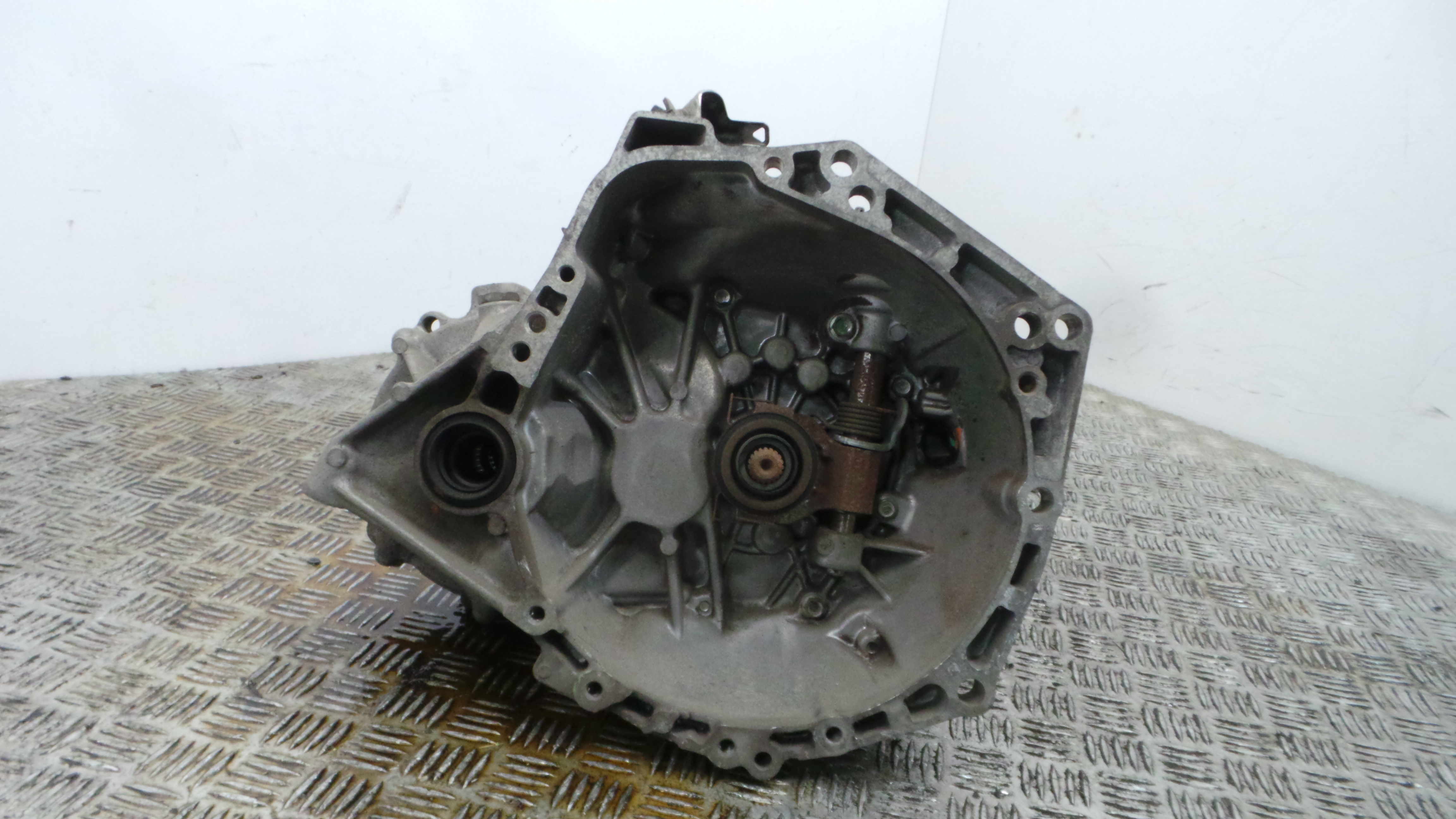 Caixa Velocidades Manual 20TT01 - PEUGEOT 107 (PM_, PN_)-37073592