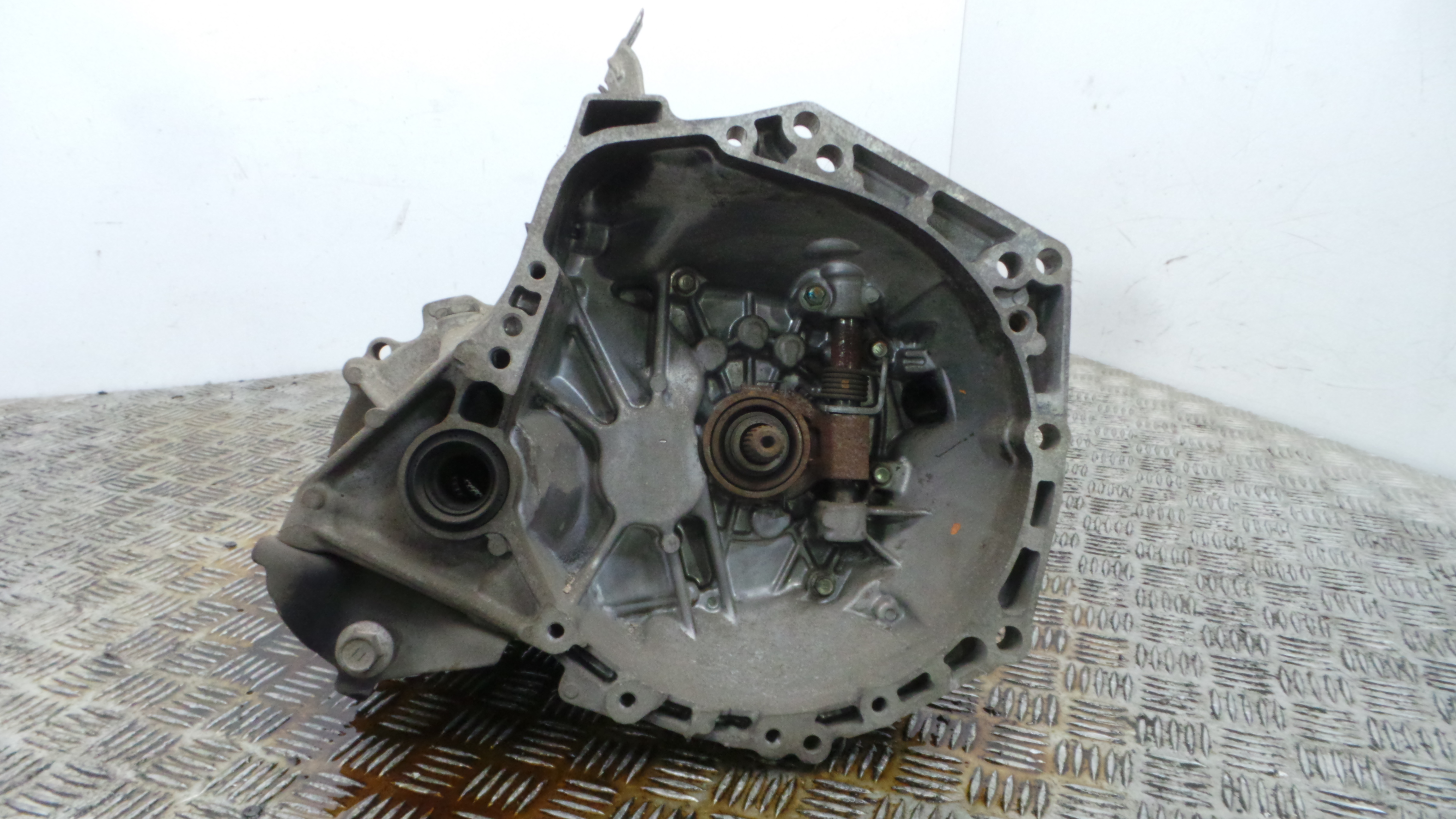 Caixa Velocidades Manual 20TT01 - TOYOTA AYGO (_B1_)-37073673