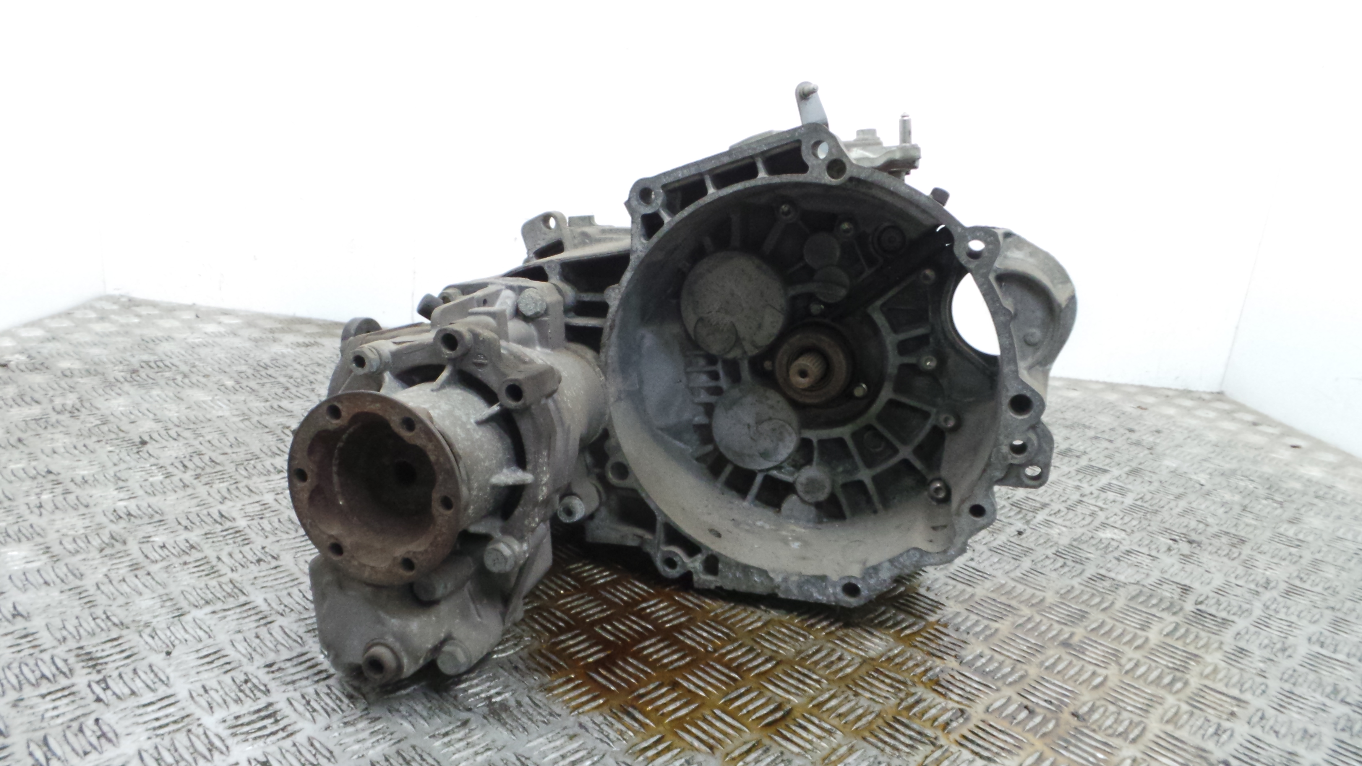 Caixa Velocidades Manual  - VW GOLF V (1K1)-37073679