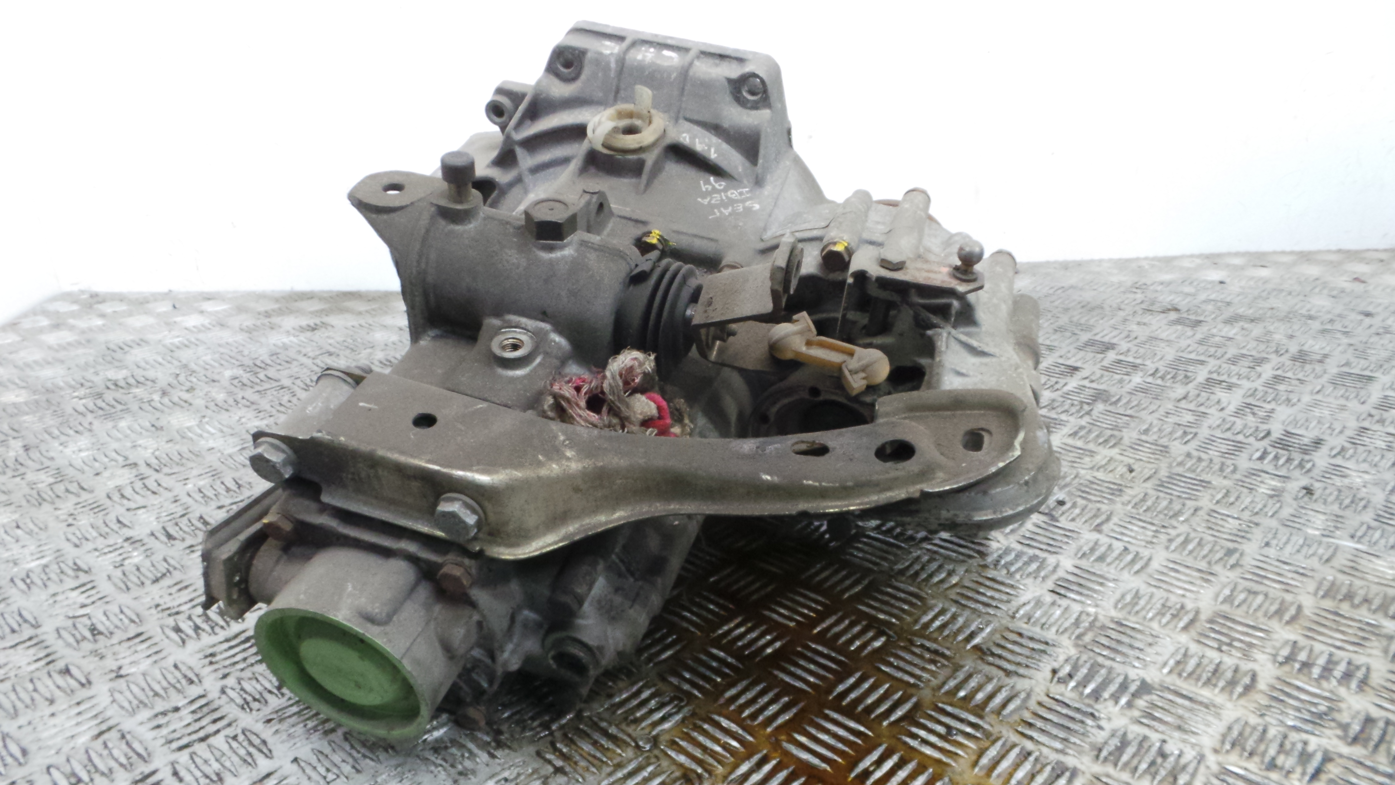 Caixa Velocidades Manual CHC - SEAT IBIZA II (6K1), IBIZA Mk II (6K1)-37073752