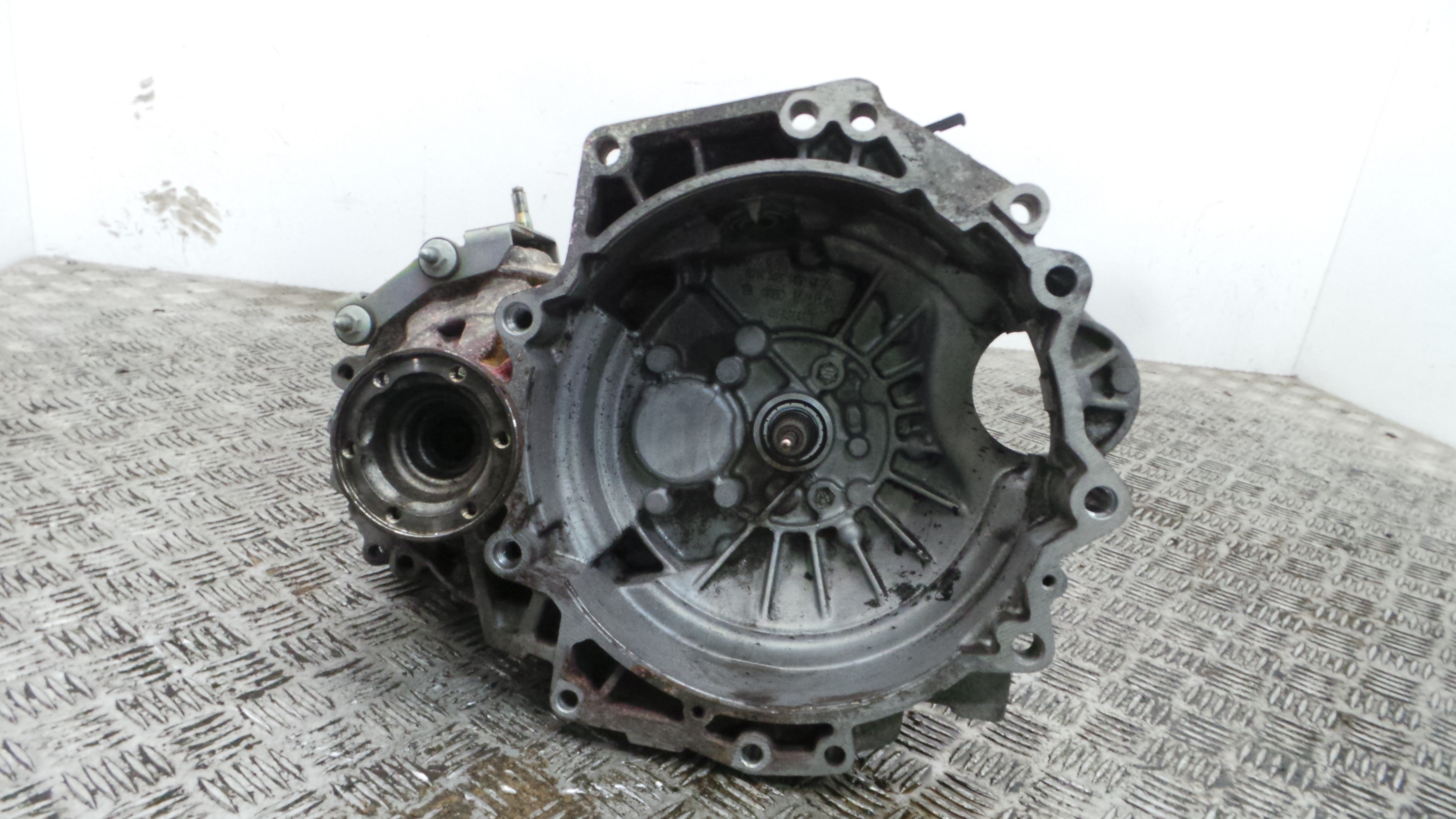Caixa Velocidades Manual DUW - VW GOLF IV (1J1), GOLF Mk IV (1J1)-37074040