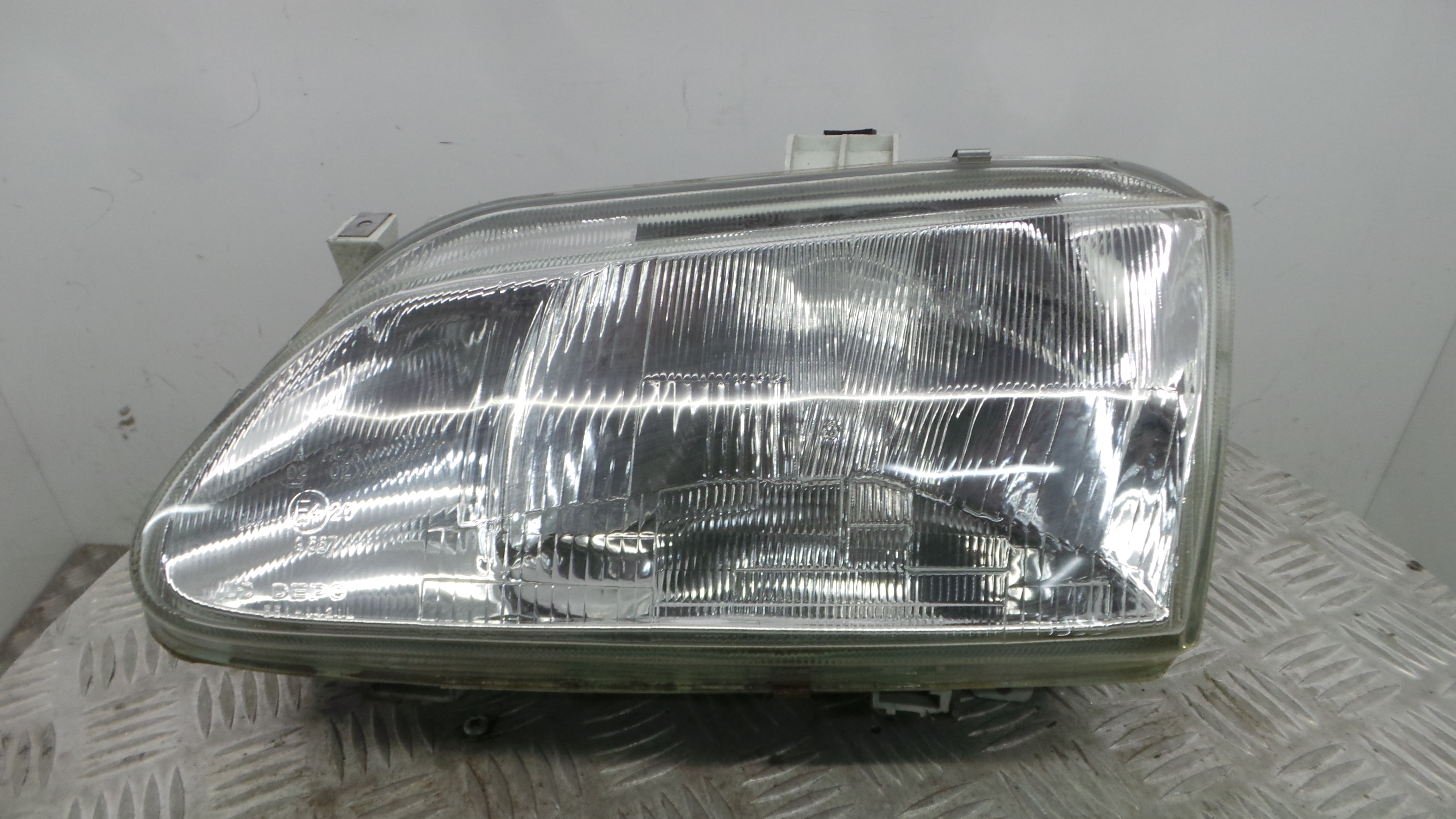 Ótica Esq 08-551-1121L - RENAULT MEGANE I (BA0/1_)-37075452 Ótica Esq 08-551-1121L - RENAULT MEGANE I (BA0/1_)-37075452