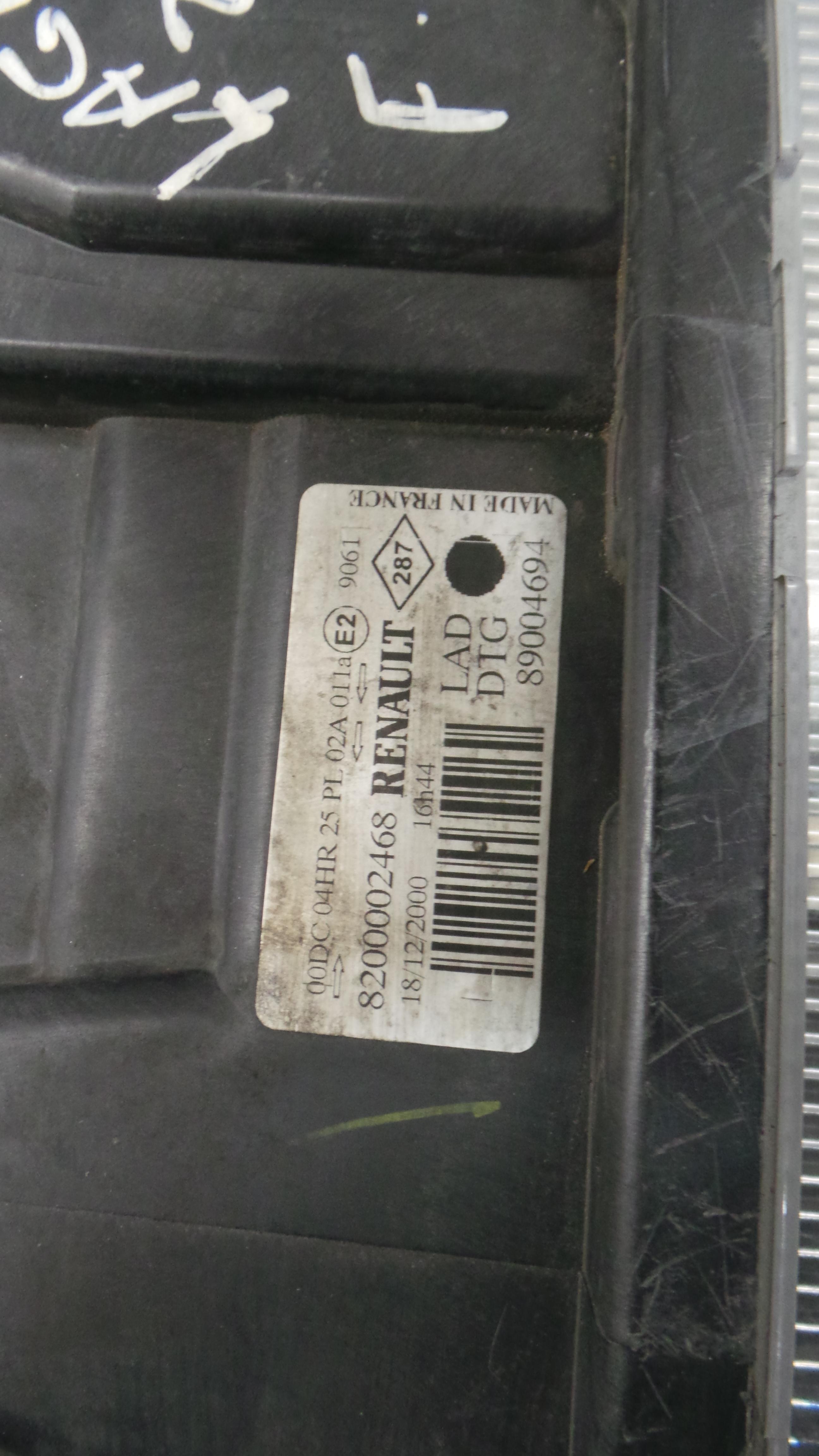 Ótica Esq 8200002468 – RENAULT LAGUNA II (BG0/1_)