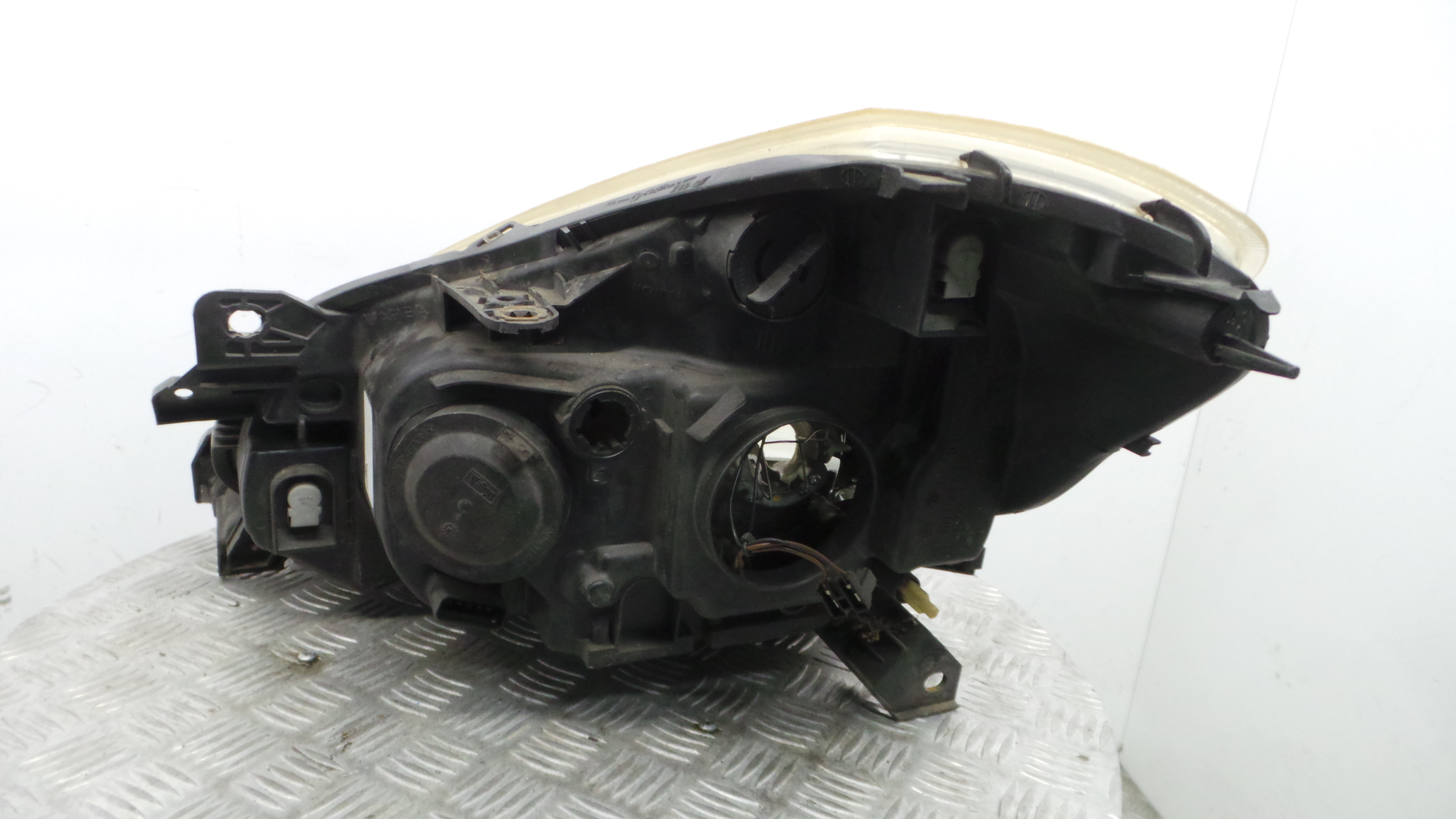 Ótica Dto 8200459823 - RENAULT CLIO III (BR0/1, CR0/1)-37075547