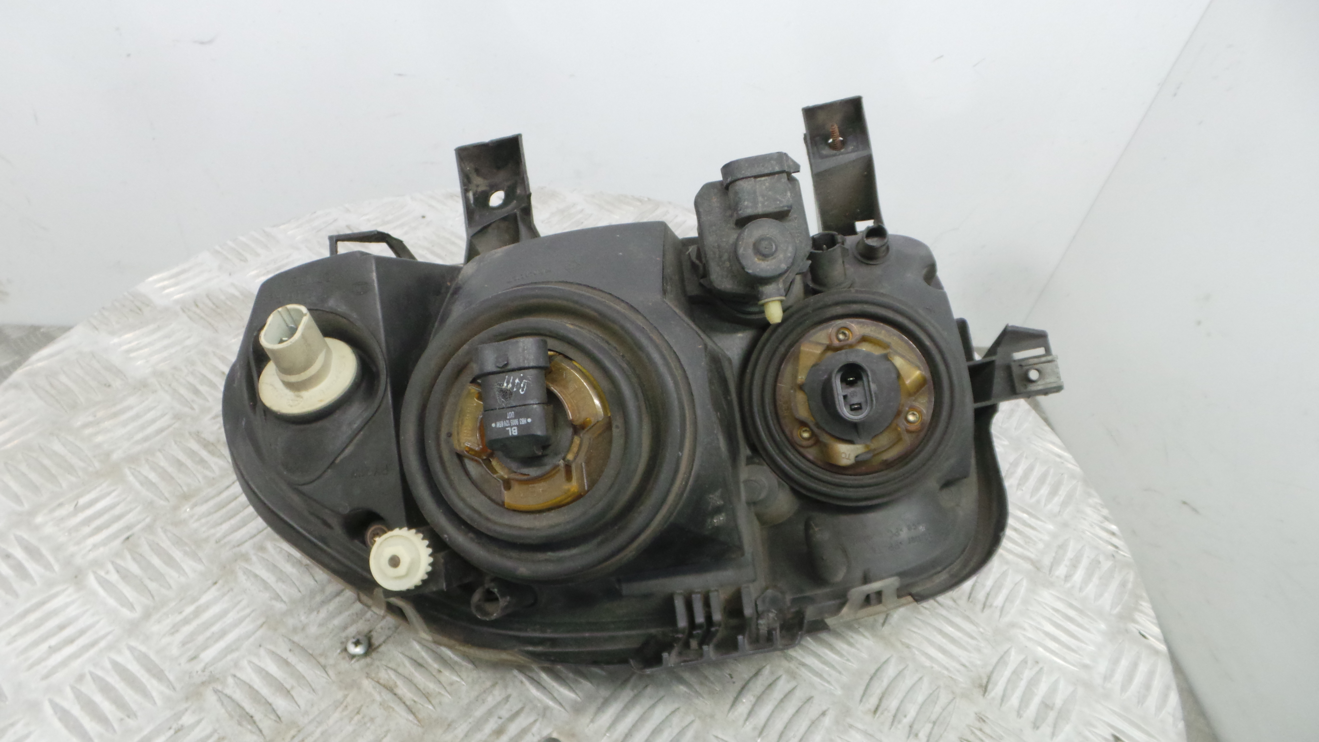 Ótica Dto 260107973R - RENAULT CLIO II (BB_, CB_), CLIO Mk II (BB_, CB_)-37075558