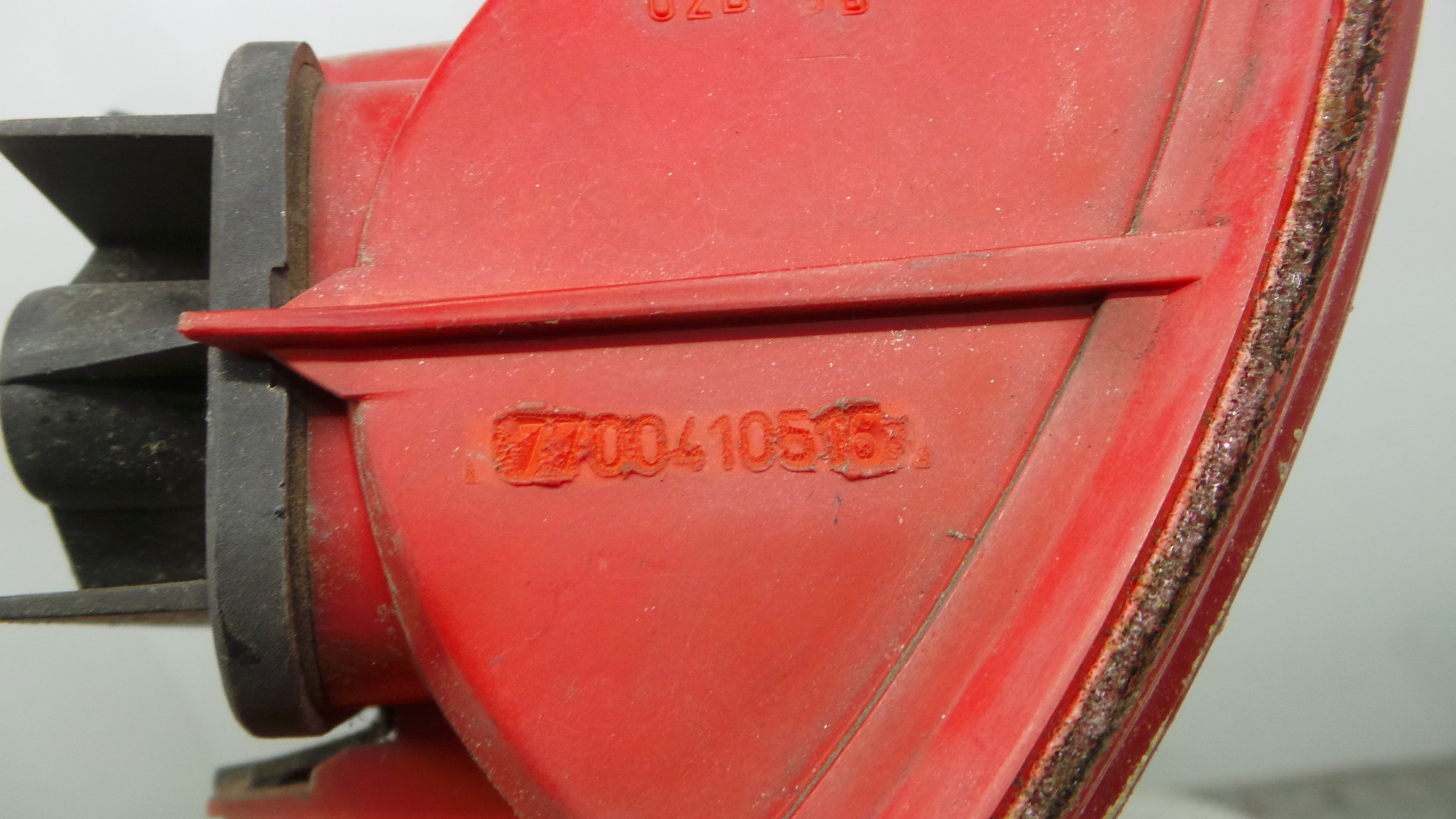 Farolim Stop Dto 7700410516 - RENAULT CLIO II (BB_, CB_), CLIO Mk II (BB_, CB_)-37075960