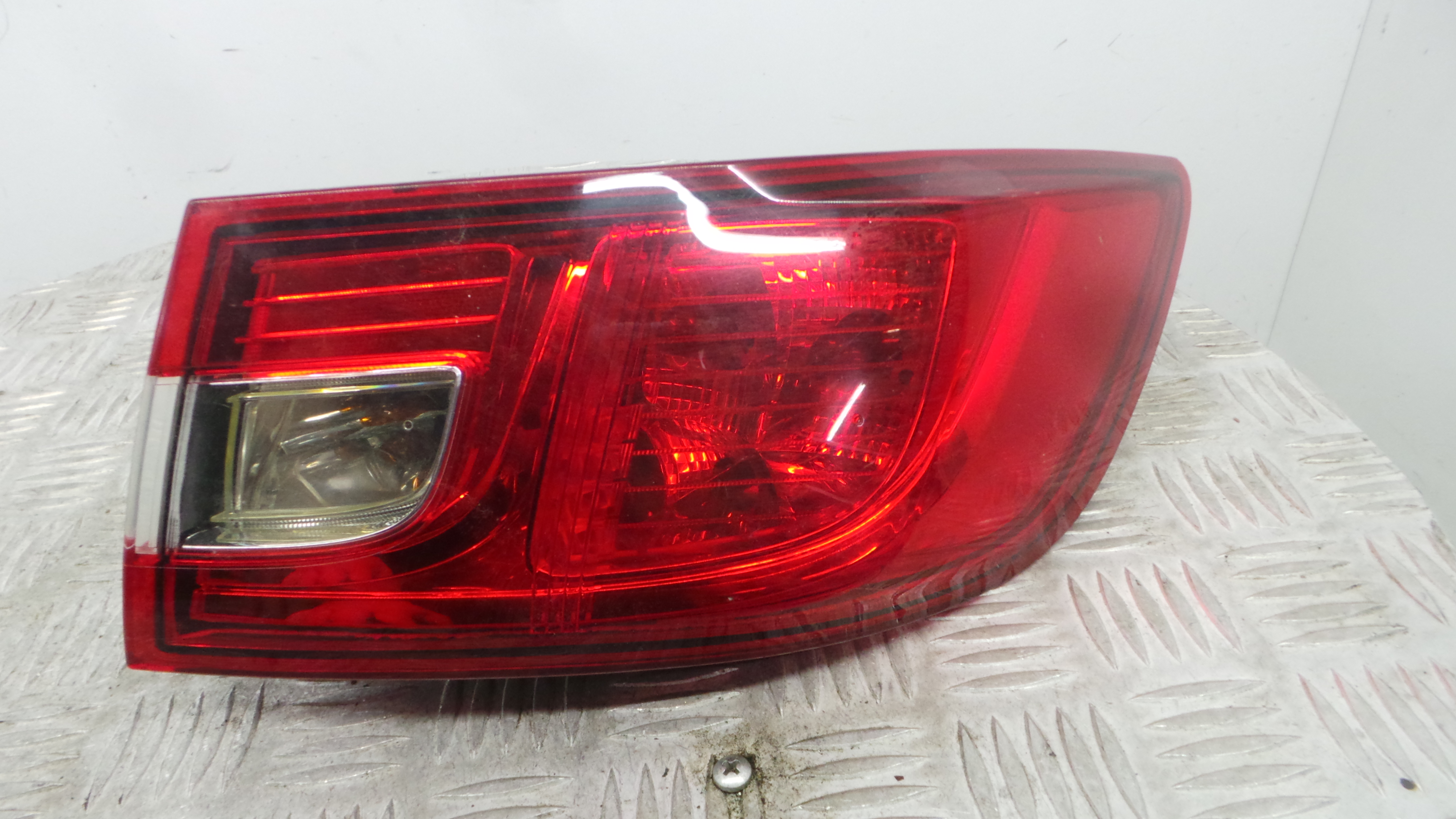 Farolim Stop Dto 265502631R - RENAULT CLIO IV (BH_)-37076138 Farolim Stop Dto 265502631R - RENAULT CLIO IV (BH_)-37076138