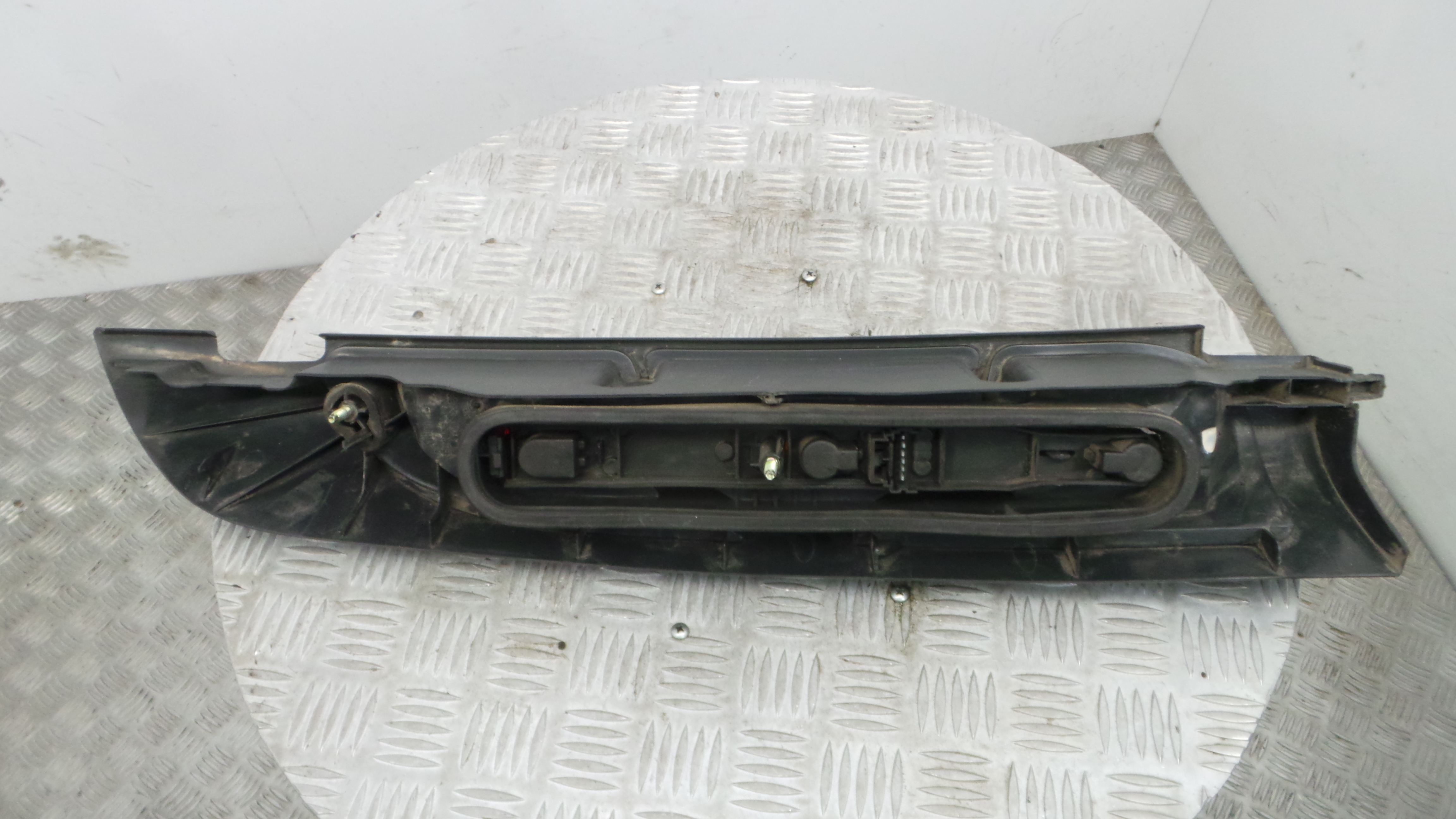 Farolim Stop Dto 8200103292 – RENAULT KANGOO (KC0/1_)