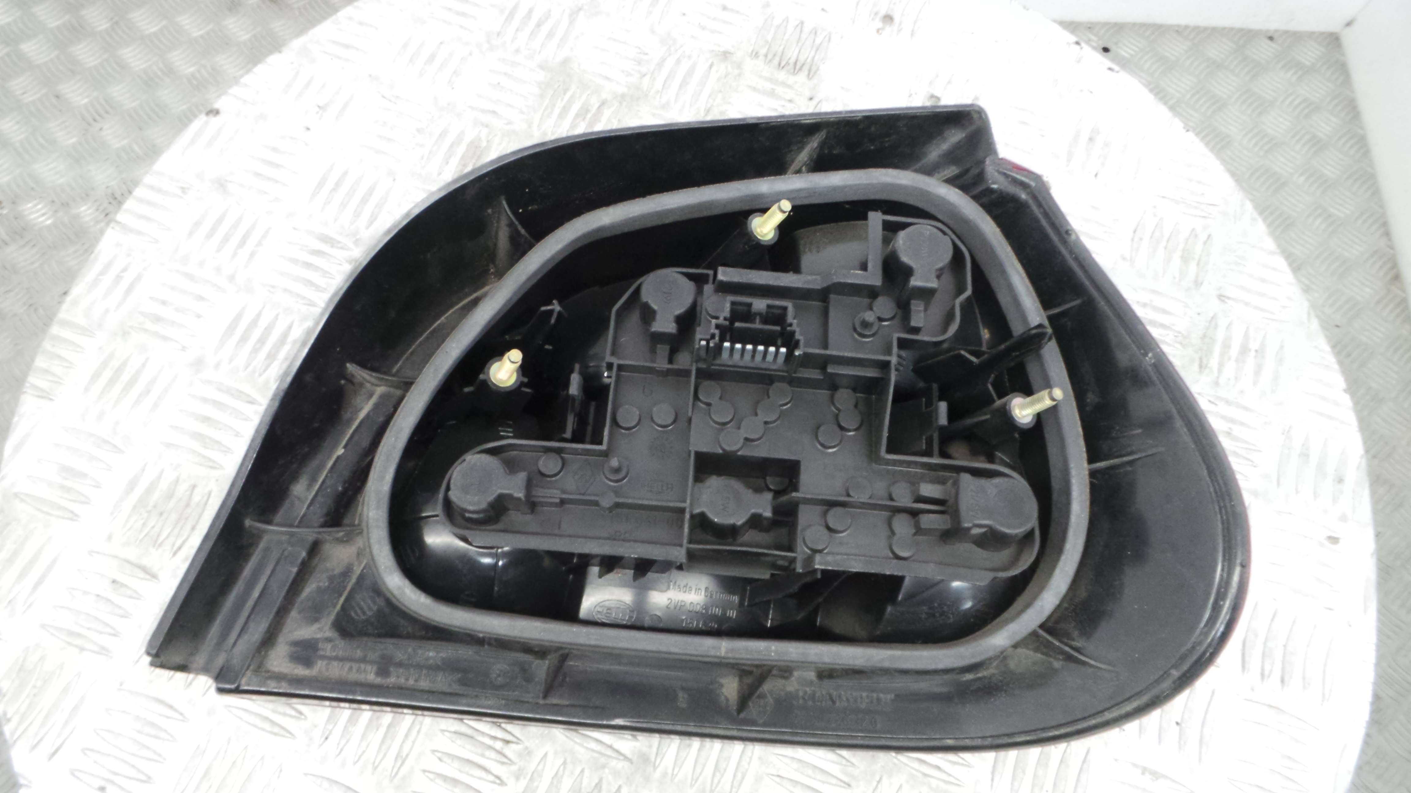 Farolim Stop Esq 7700428320 - RENAULT MEGANE I (BA0/1_)-37076161