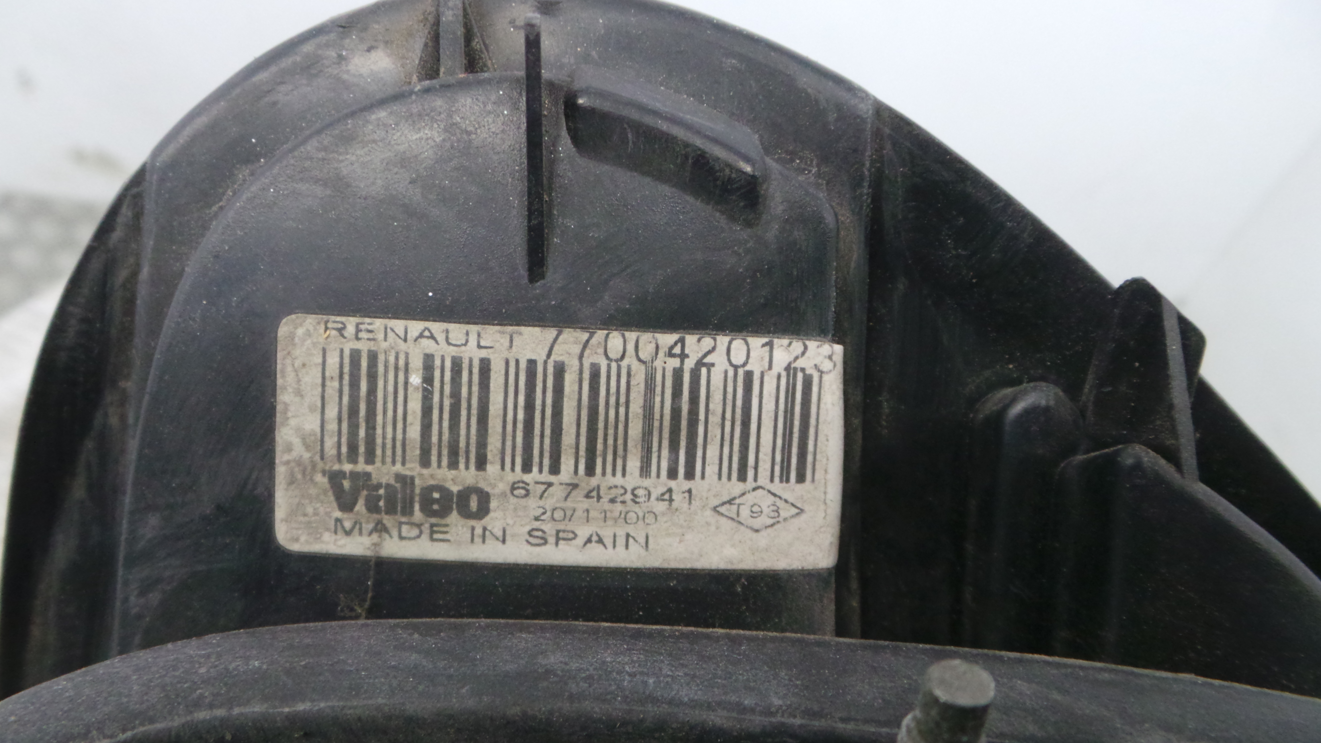 Farolim Stop Dto 7700420123 - RENAULT LAGUNA I (B56_, 556_)-37076288