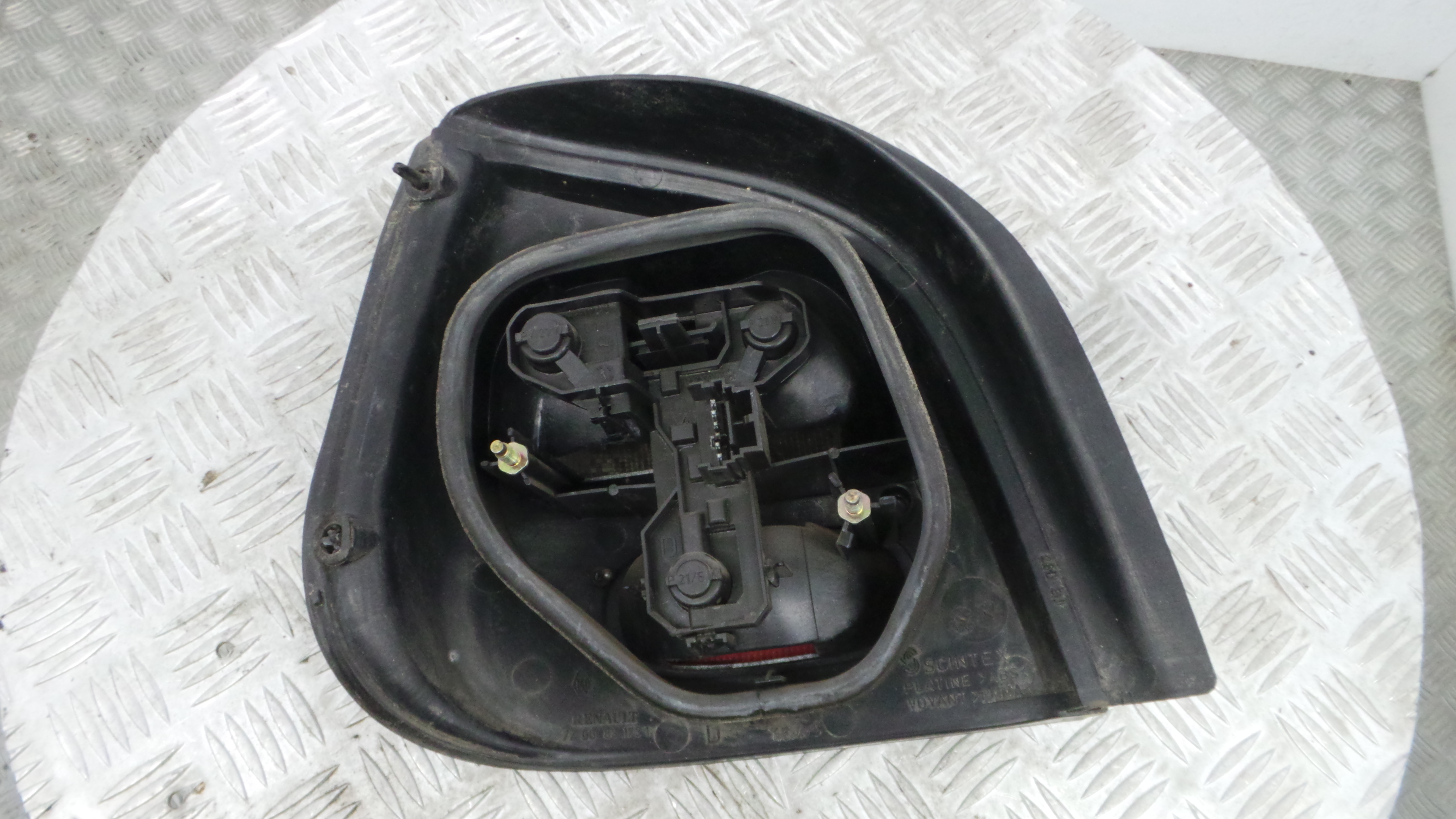 Farolim Stop Dto 7700831731 - RENAULT SCÉNIC I VAN (FA0_, JA0/1_)-37076310