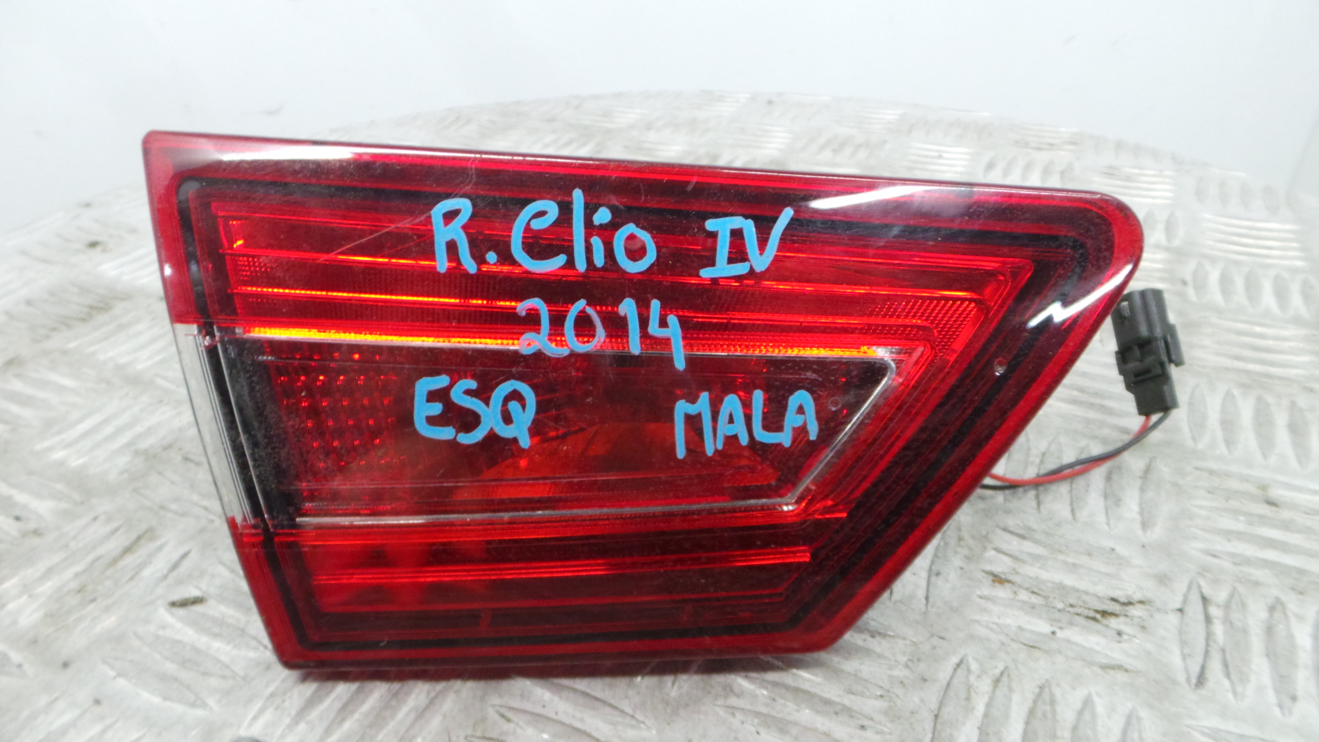 Farolim Mala Trás Esq  265552424R - RENAULT CLIO IV (BH_)-37076326 Farolim Mala Trás Esq  265552424R - RENAULT CLIO IV (BH_)-37076326