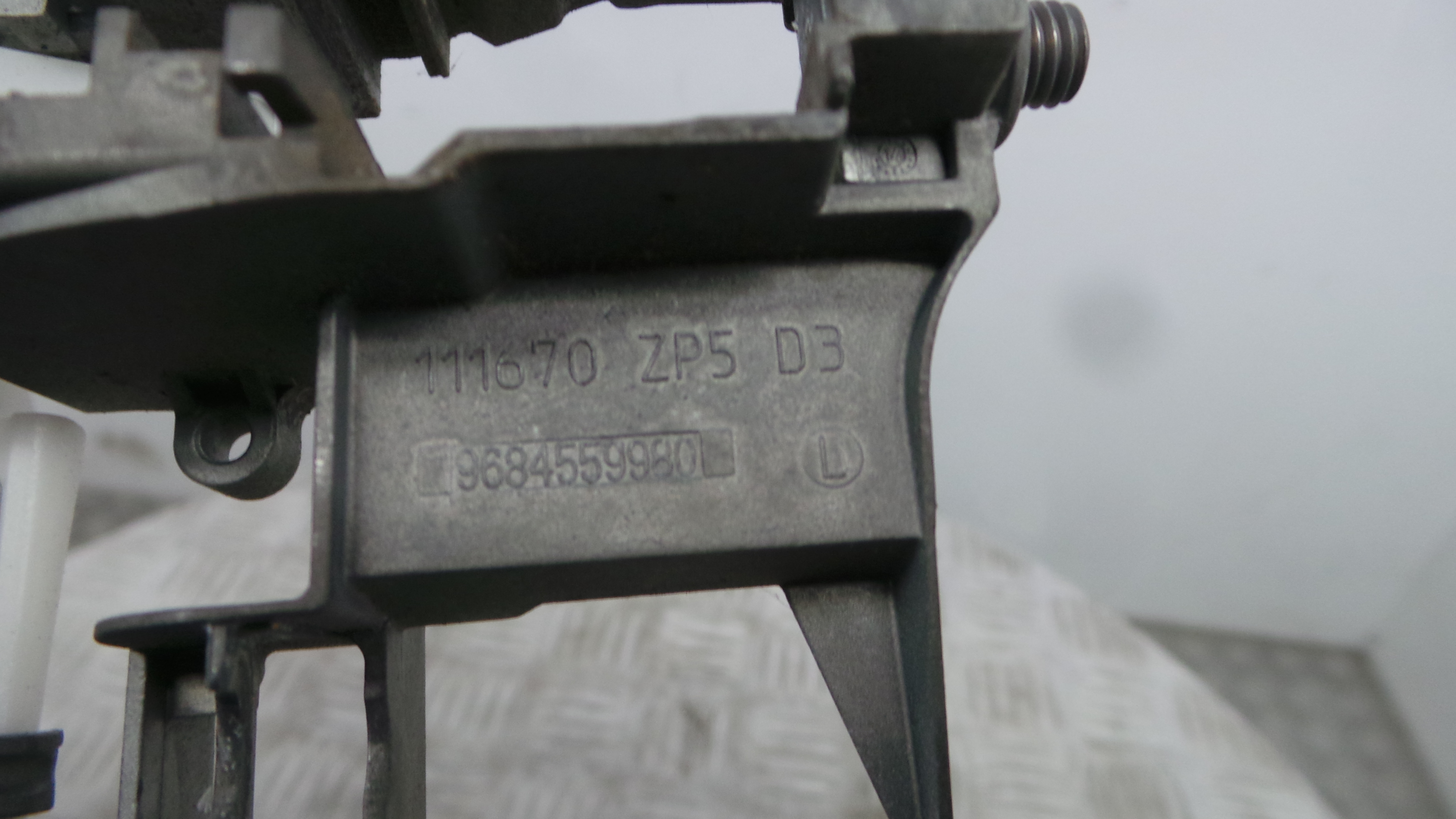 Puxador Exterior Frente Direita  9684559980L - CITROËN C3 II (SC_)-37076960