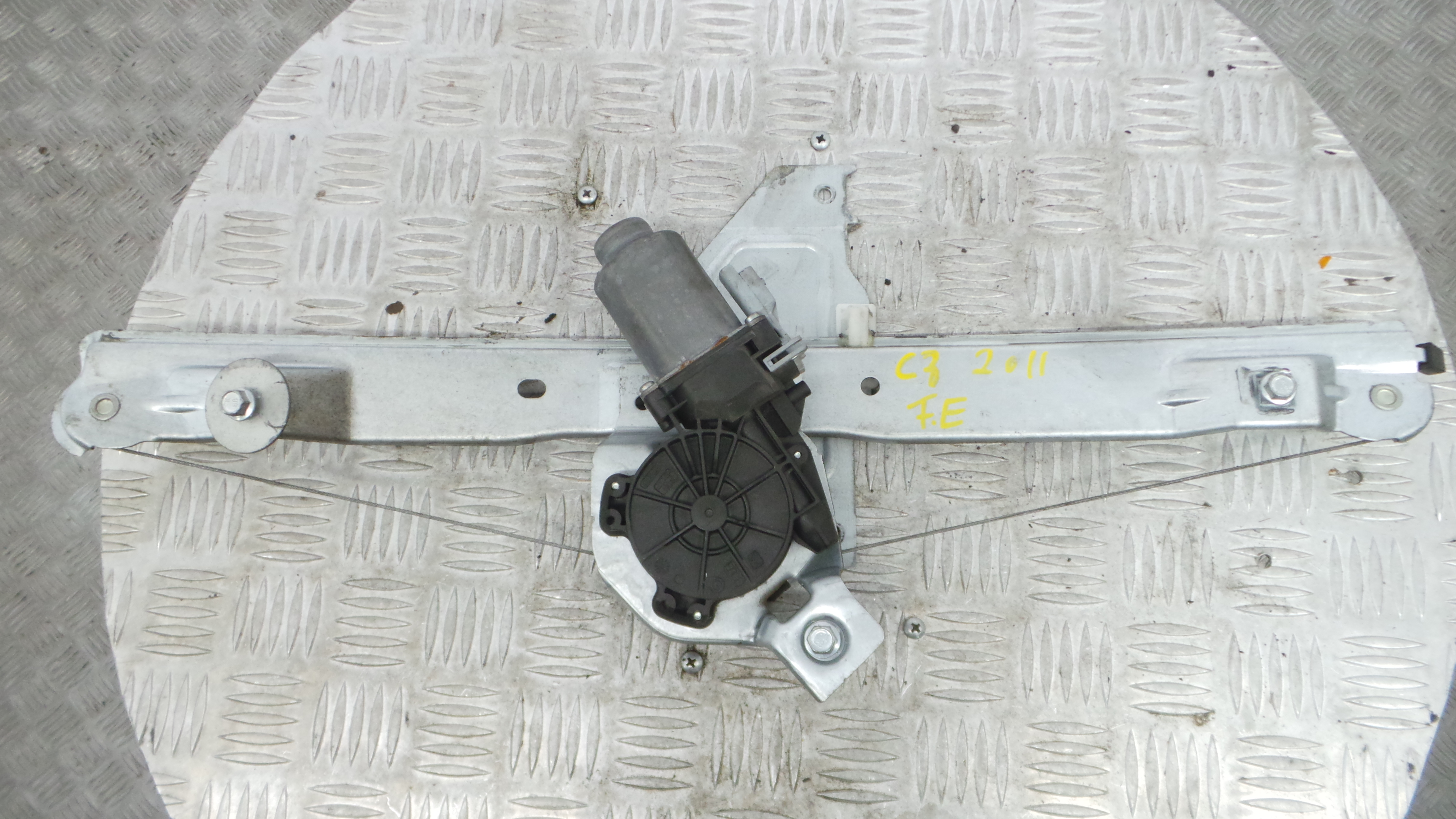 Elevador Frente Esq 9683129480 - CITROËN C3 II (SC_)-37076967