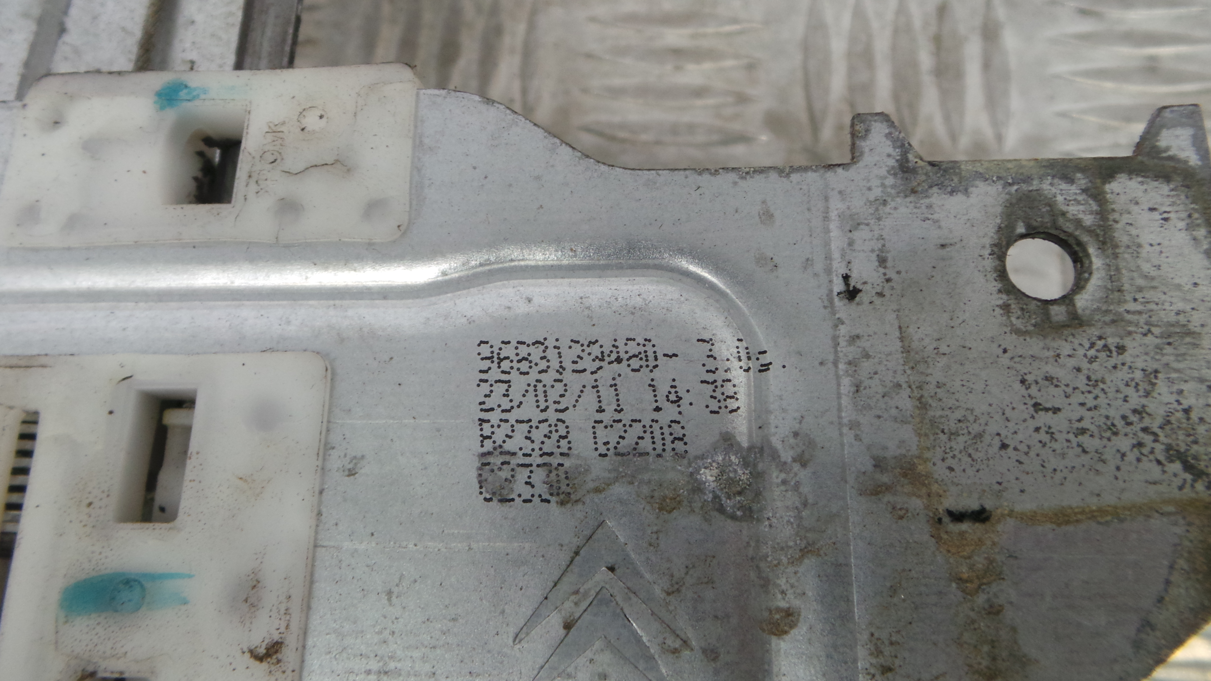 Elevador Frente Esq 9683129480 - CITROËN C3 II (SC_)-37076967