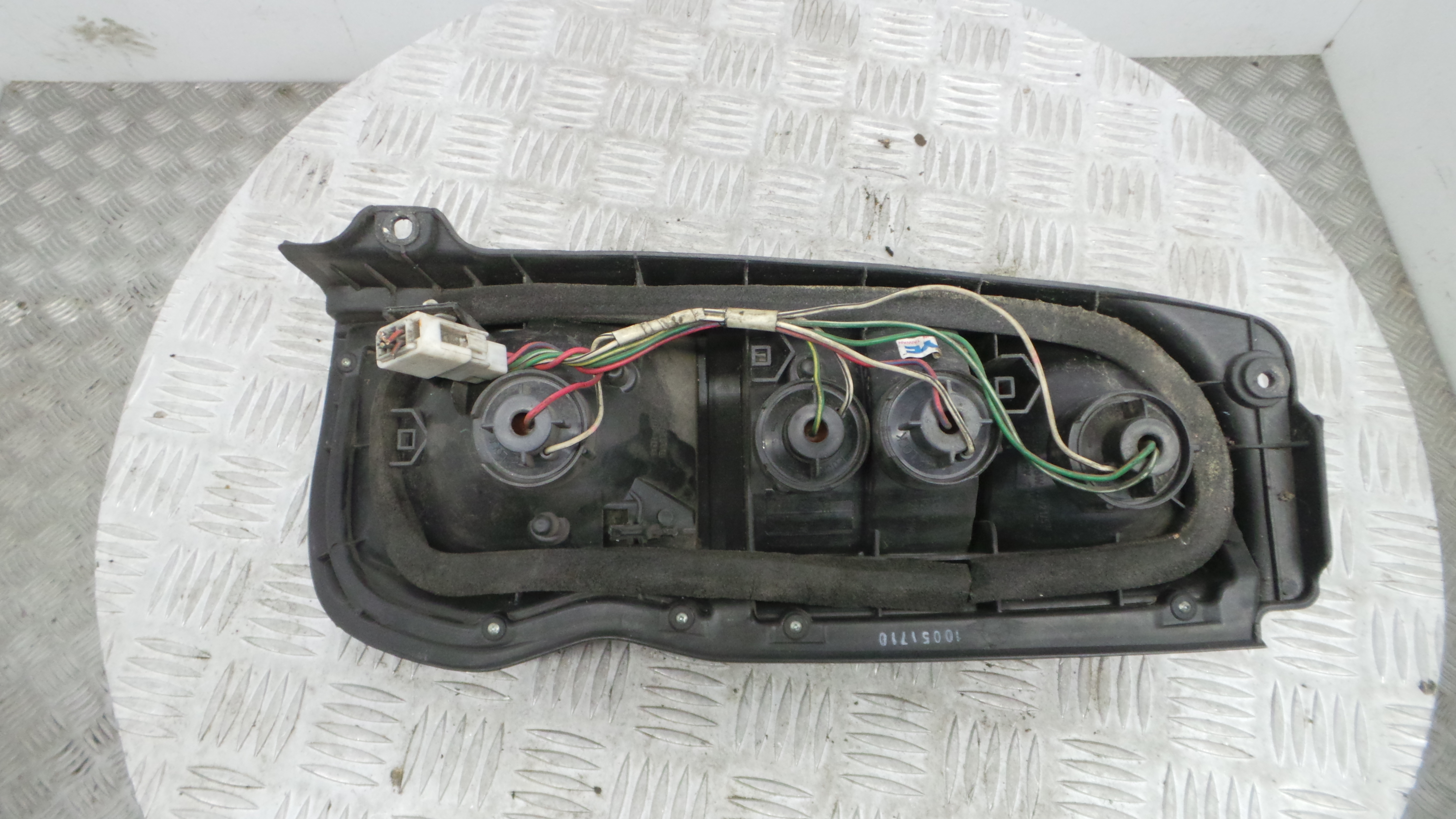 Farolim Stop Esq 11-B486B – TOYOTA HIACE IV Caixa (_H1_)