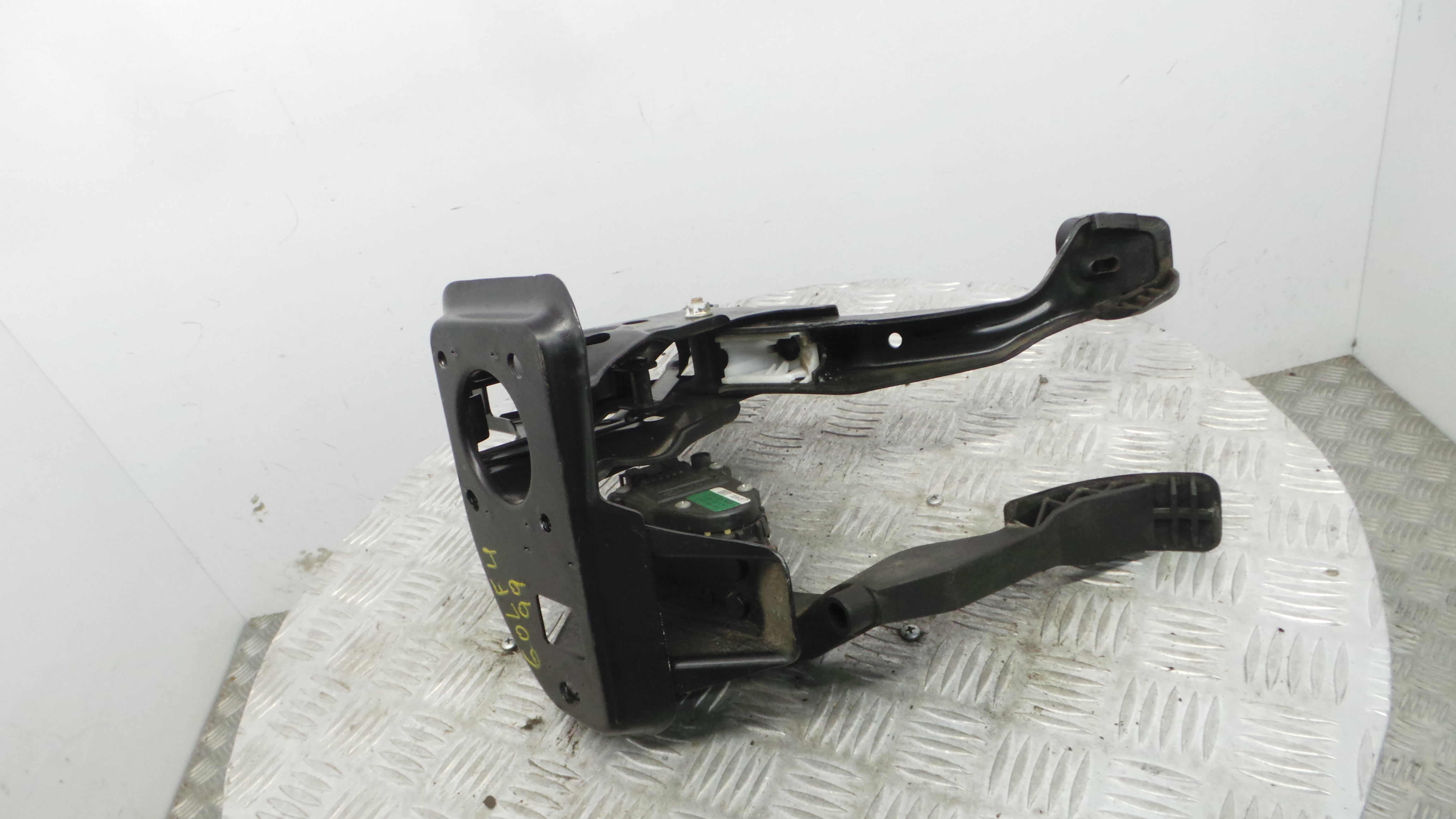 Pedal do Travão 1J1721130 - VW GOLF IV (1J1), GOLF Mk IV (1J1)-37079143