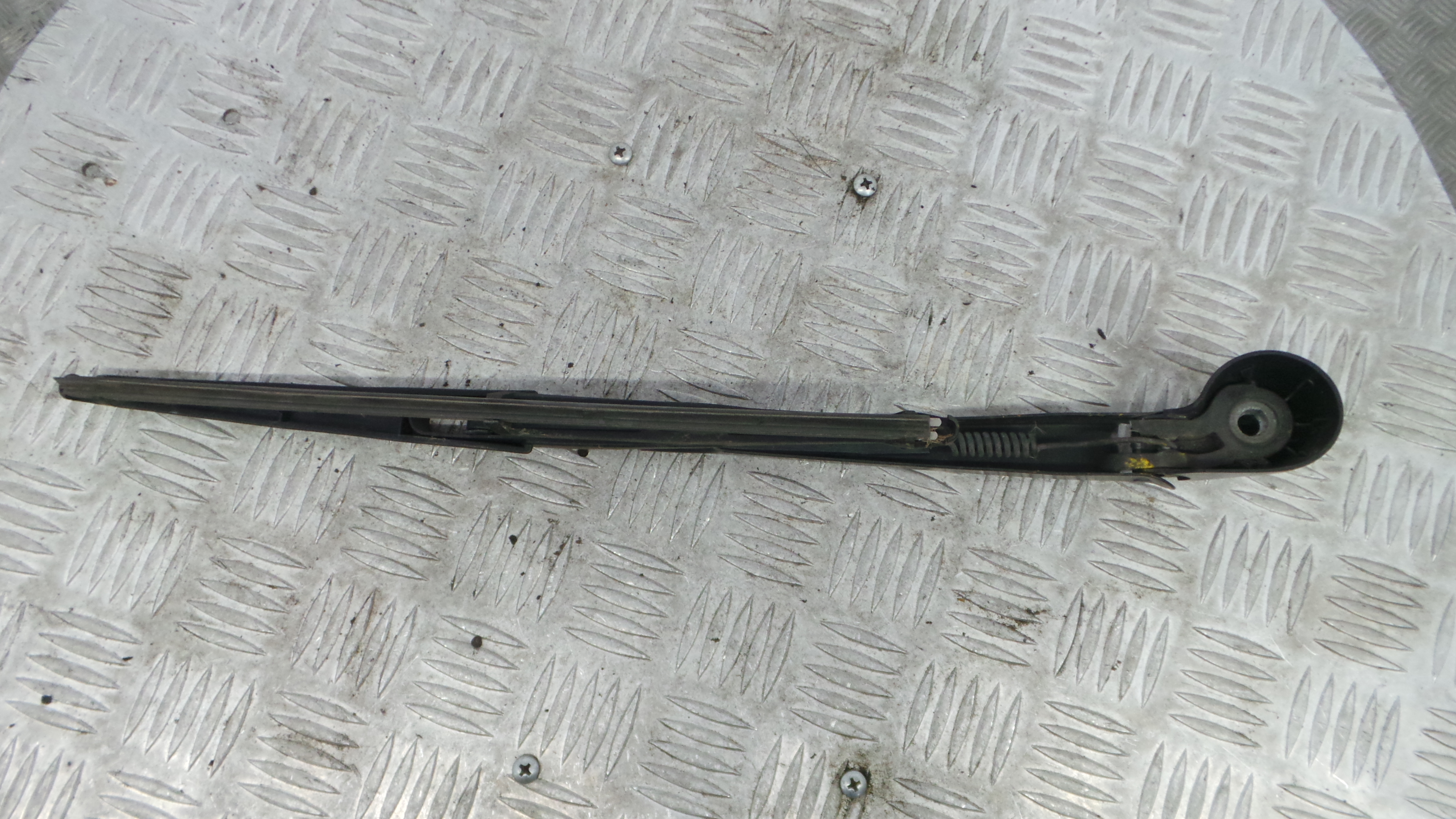 Braço Traseiro Para Brisas 1J6955707A - VW GOLF IV (1J1), GOLF Mk IV (1J1)-37079154