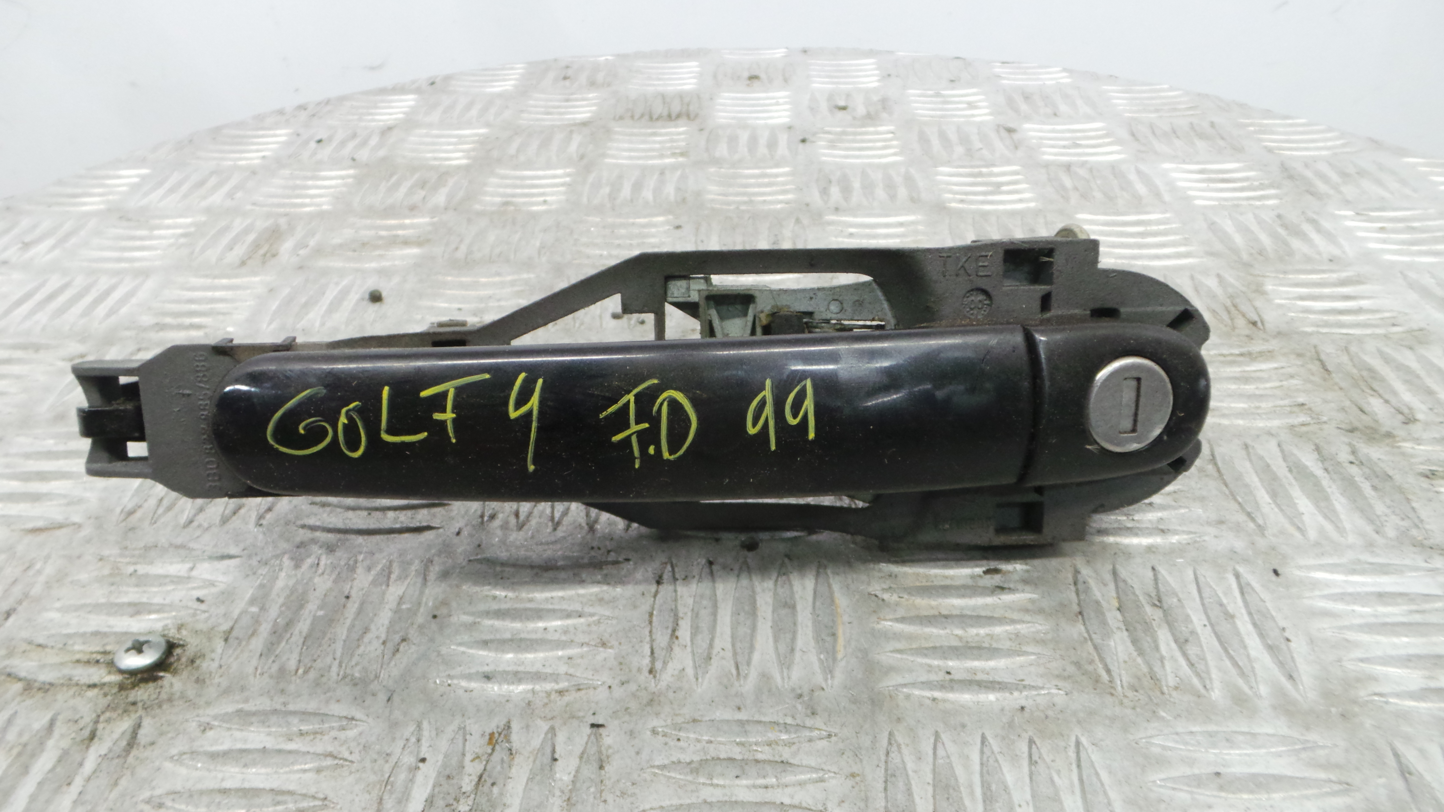 Puxador Exterior Frente Direita  3B0837885 - VW GOLF IV (1J1), GOLF Mk IV (1J1)-37079987