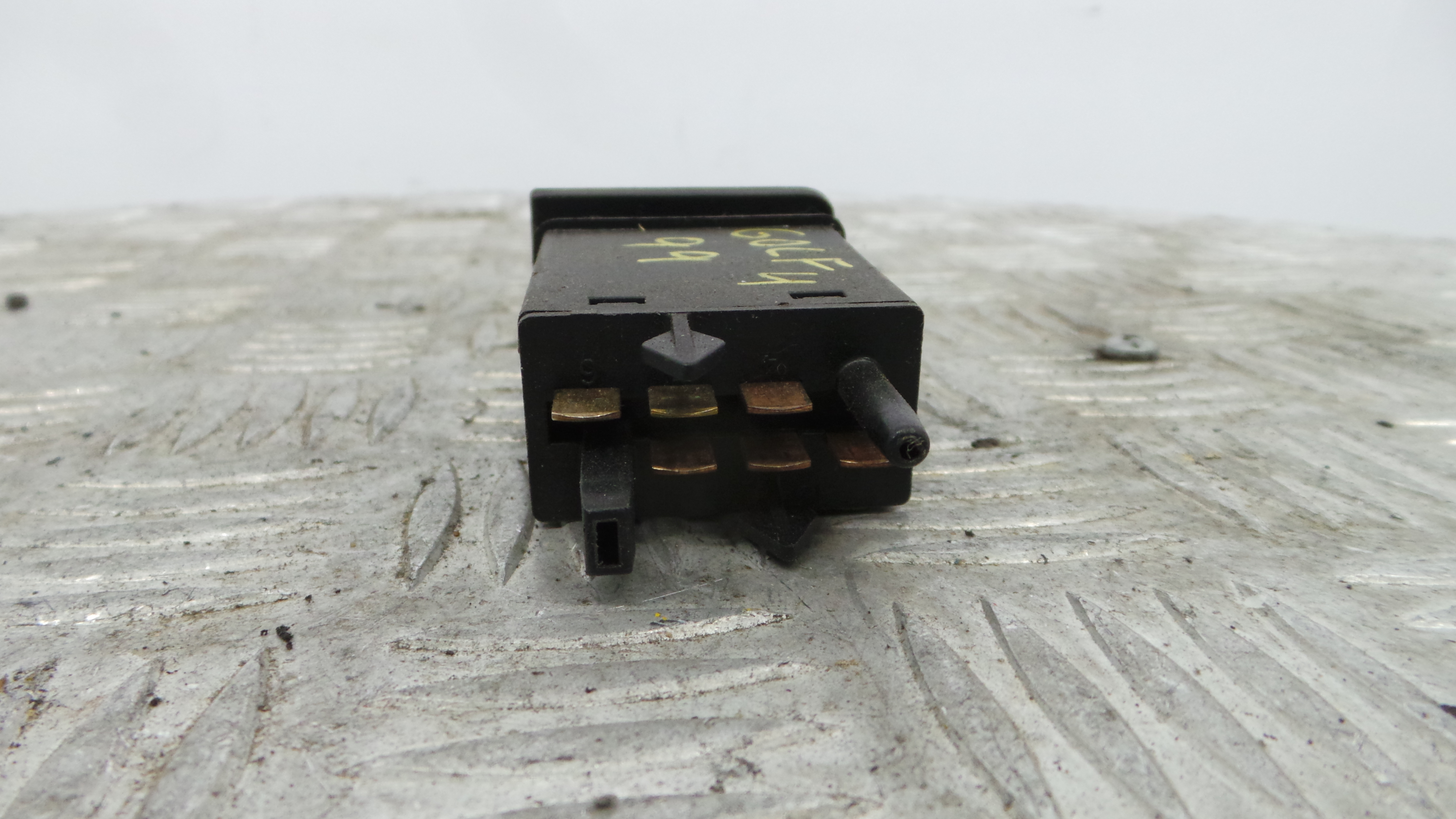 Comutador Interruptor Desembaciador Vidro 1J0959621C - VW GOLF IV (1J1), GOLF Mk IV (1J1)-37080070