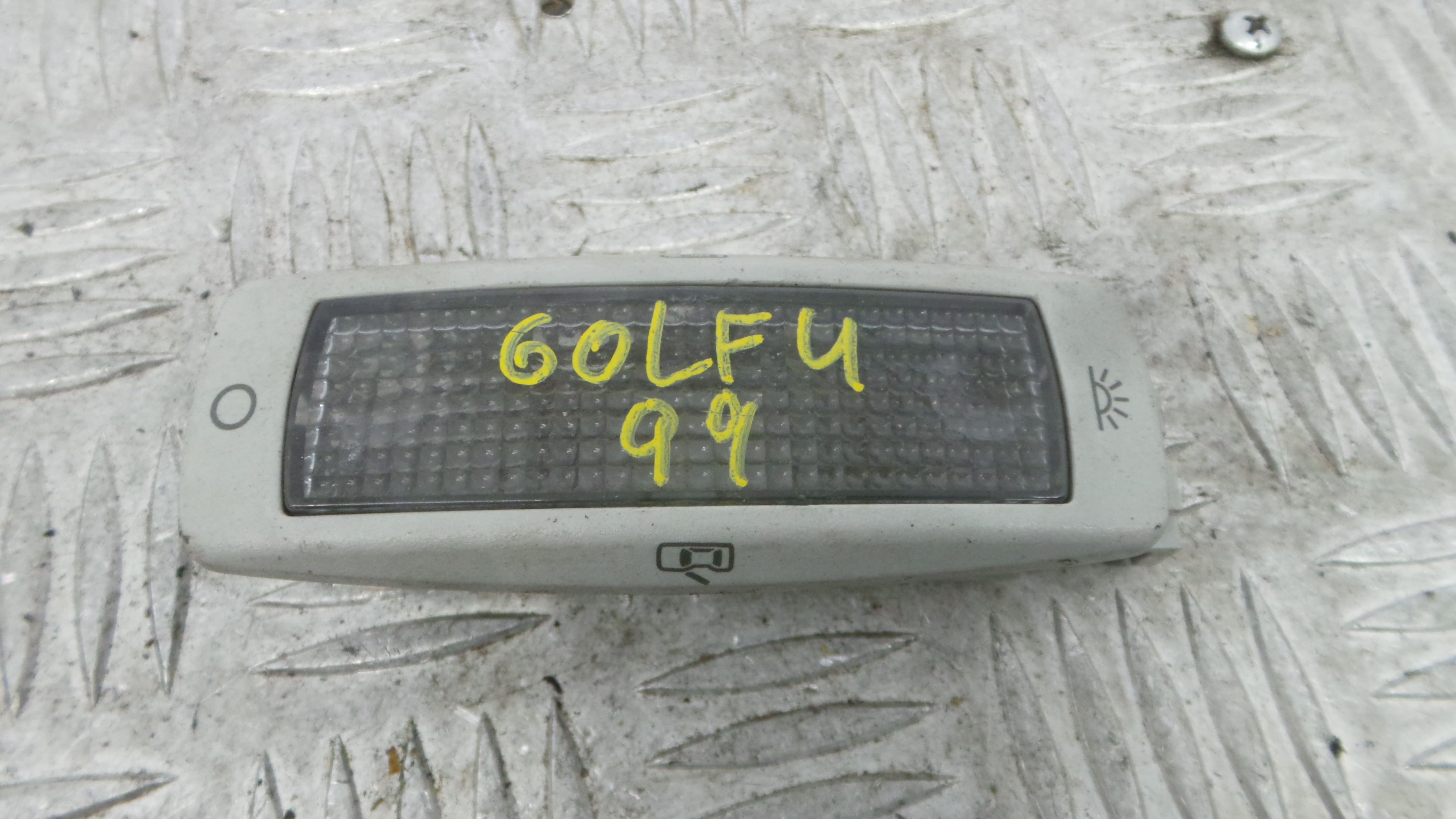 Plafonier Teto 3B0947291 - VW GOLF IV (1J1), GOLF Mk IV (1J1)-37080091 Plafonier Teto 3B0947291 - VW GOLF IV (1J1), GOLF Mk IV (1J1)-37080091
